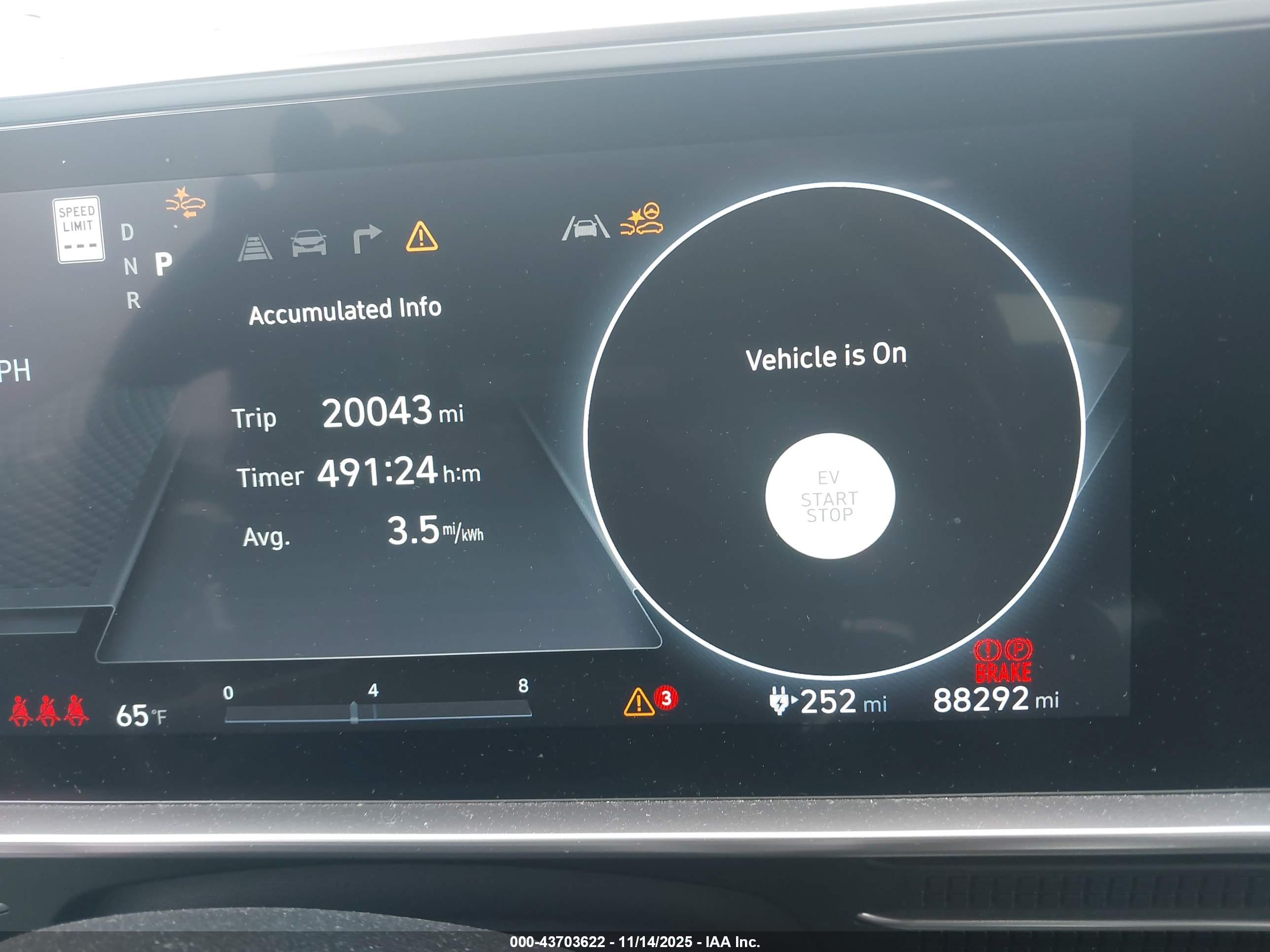 HYUNDAI IONIQ image 7