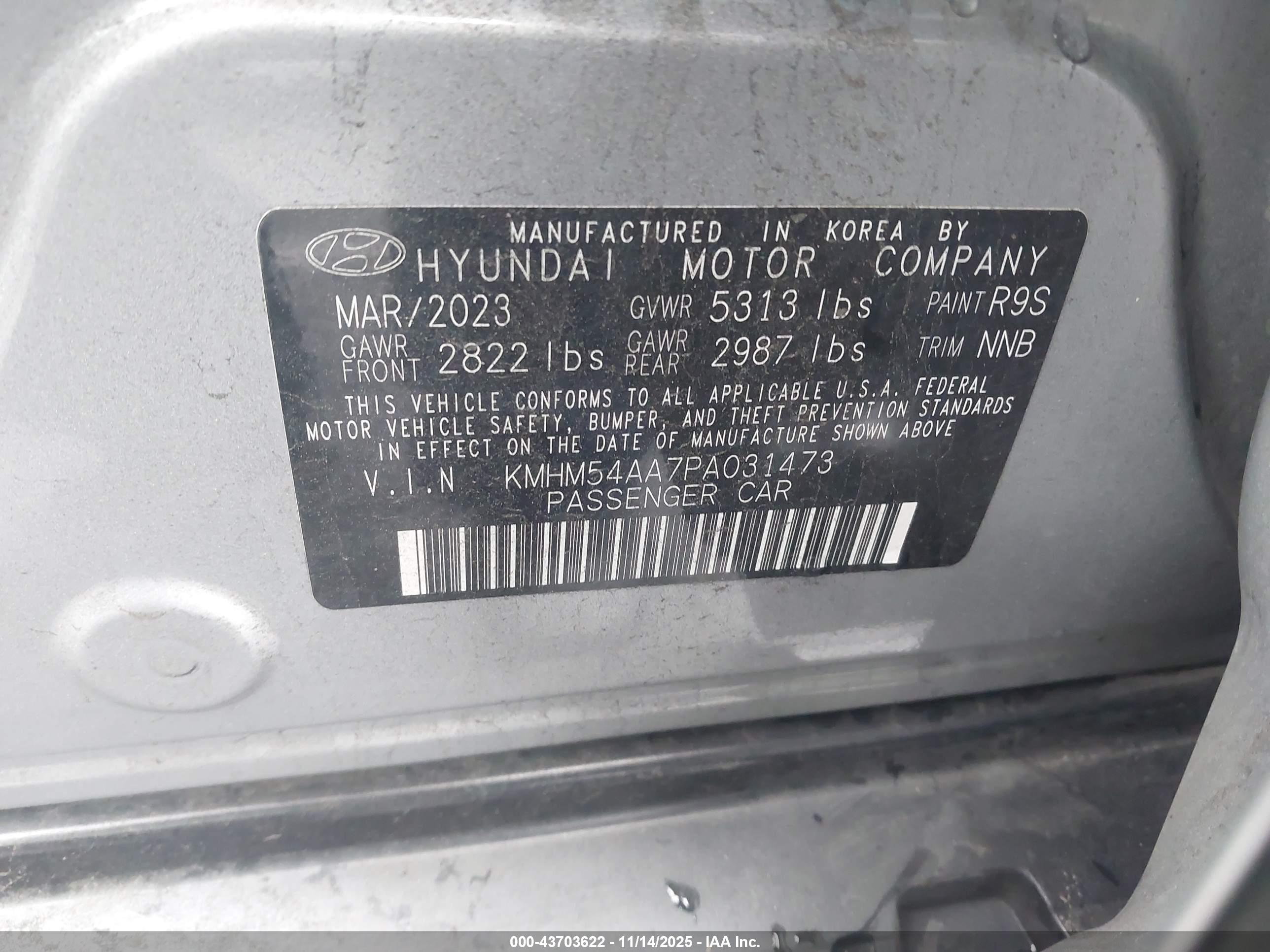 HYUNDAI IONIQ image 9