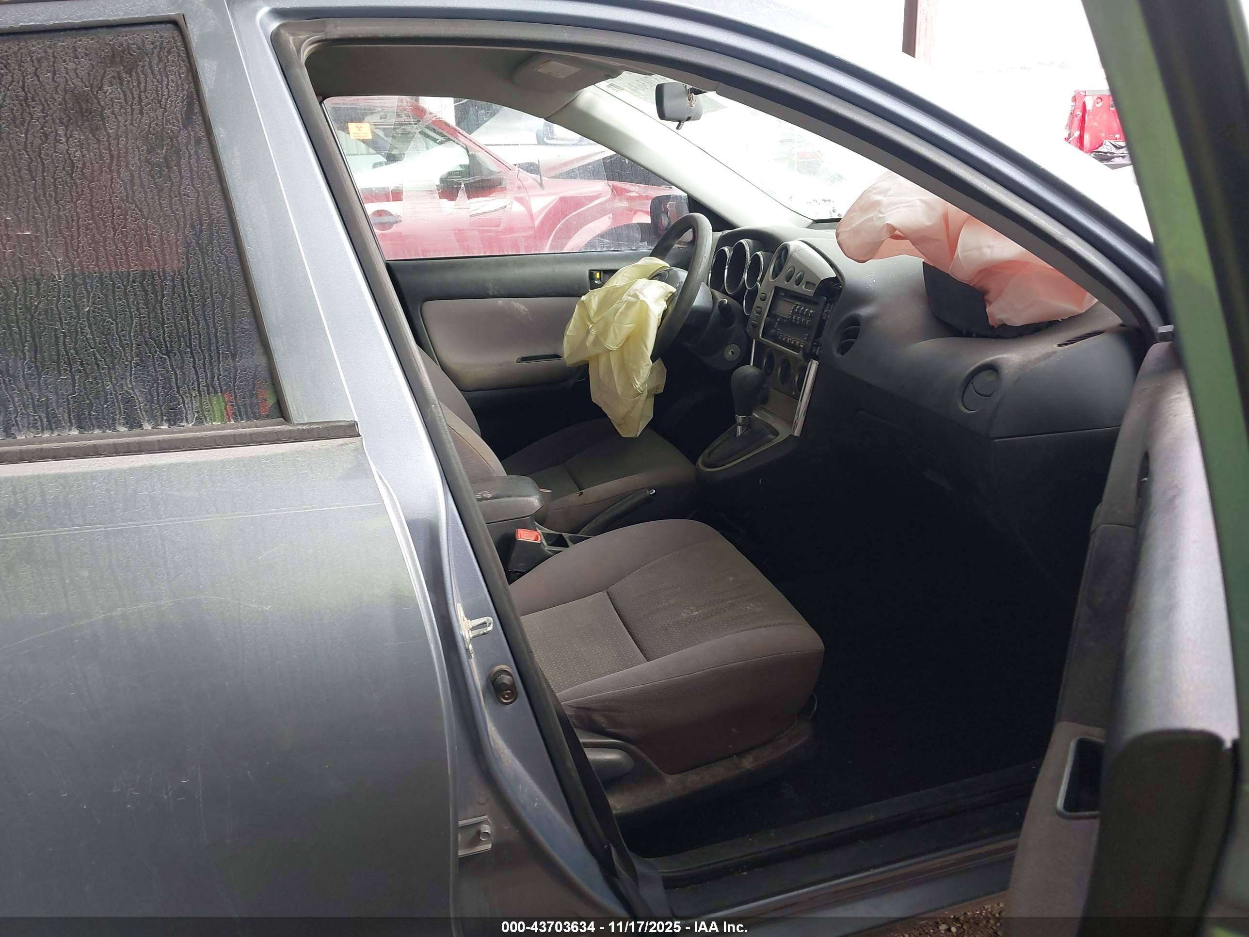 TOYOTA MATRIX image 5