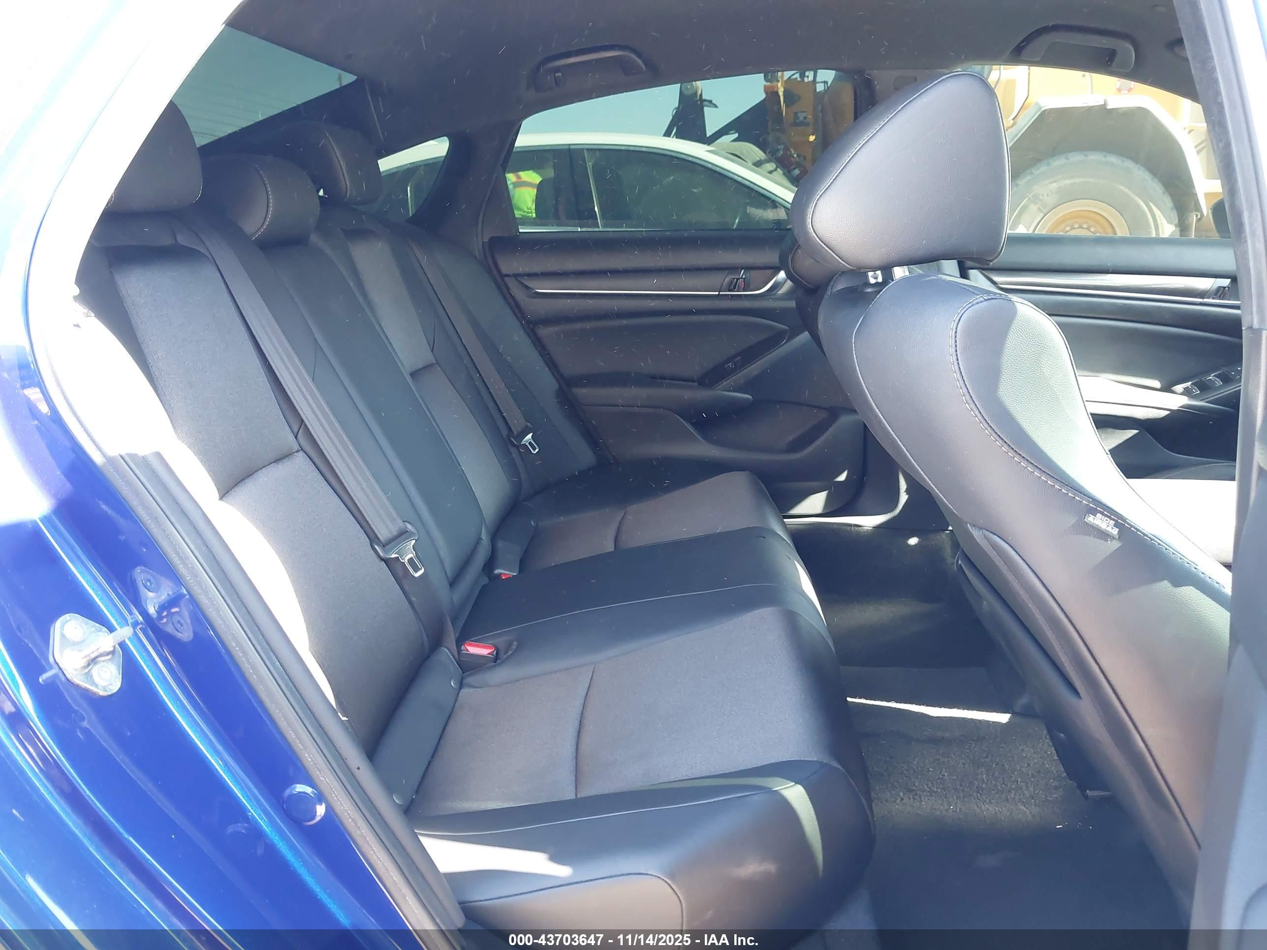 HONDA ACCORD image 8