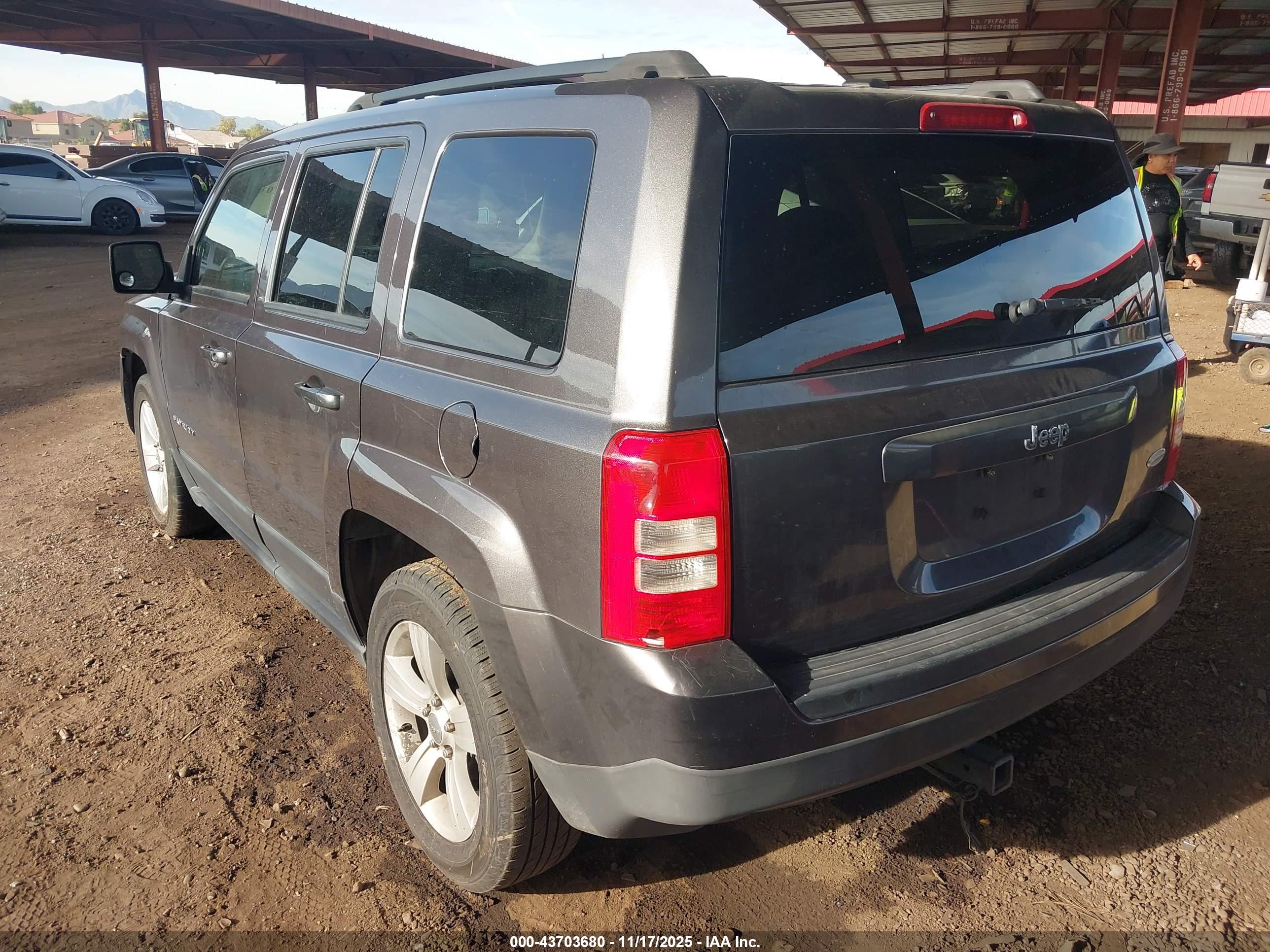 JEEP PATRIOT image 3