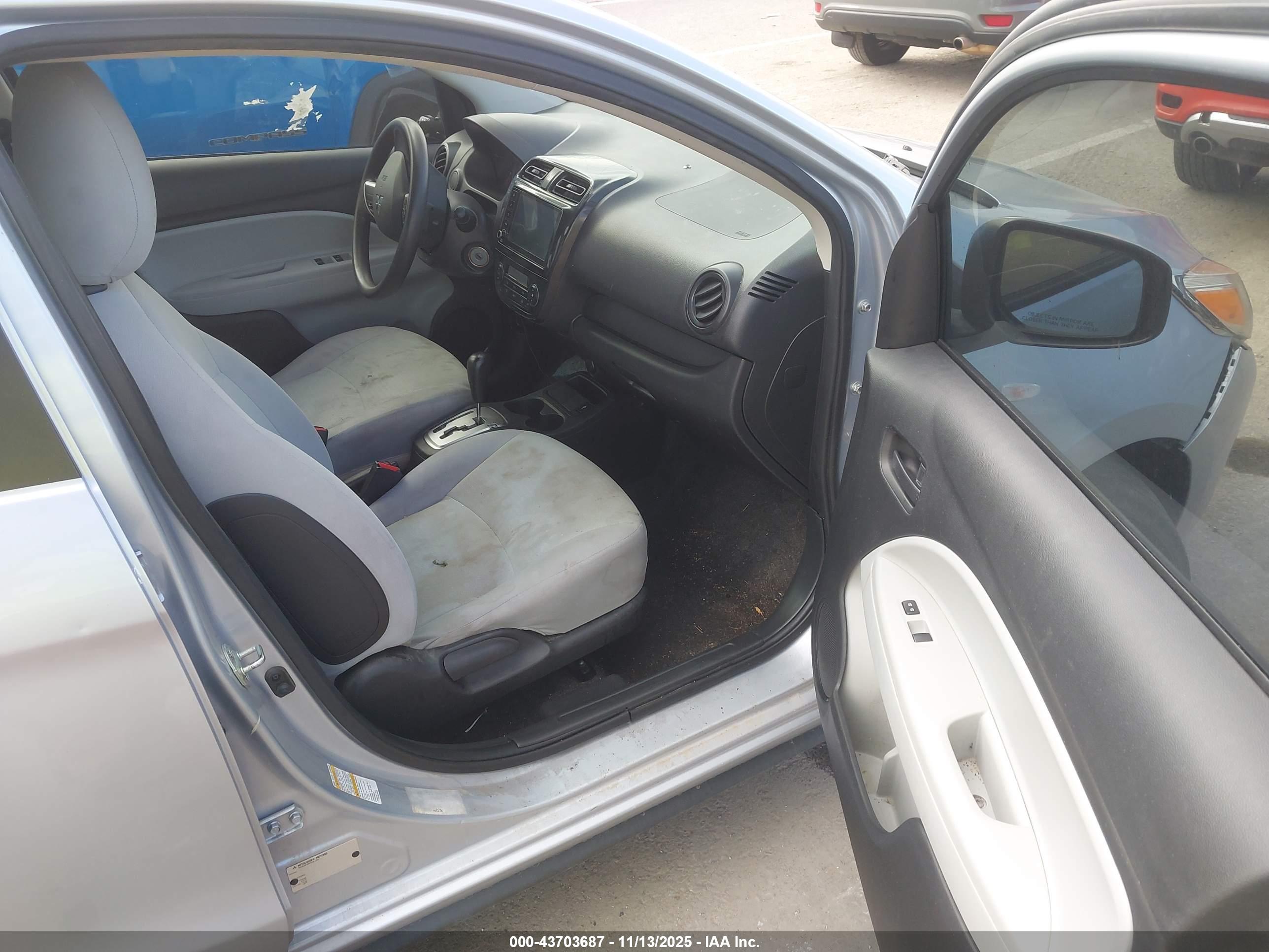 MITSUBISHI MIRAGE image 5