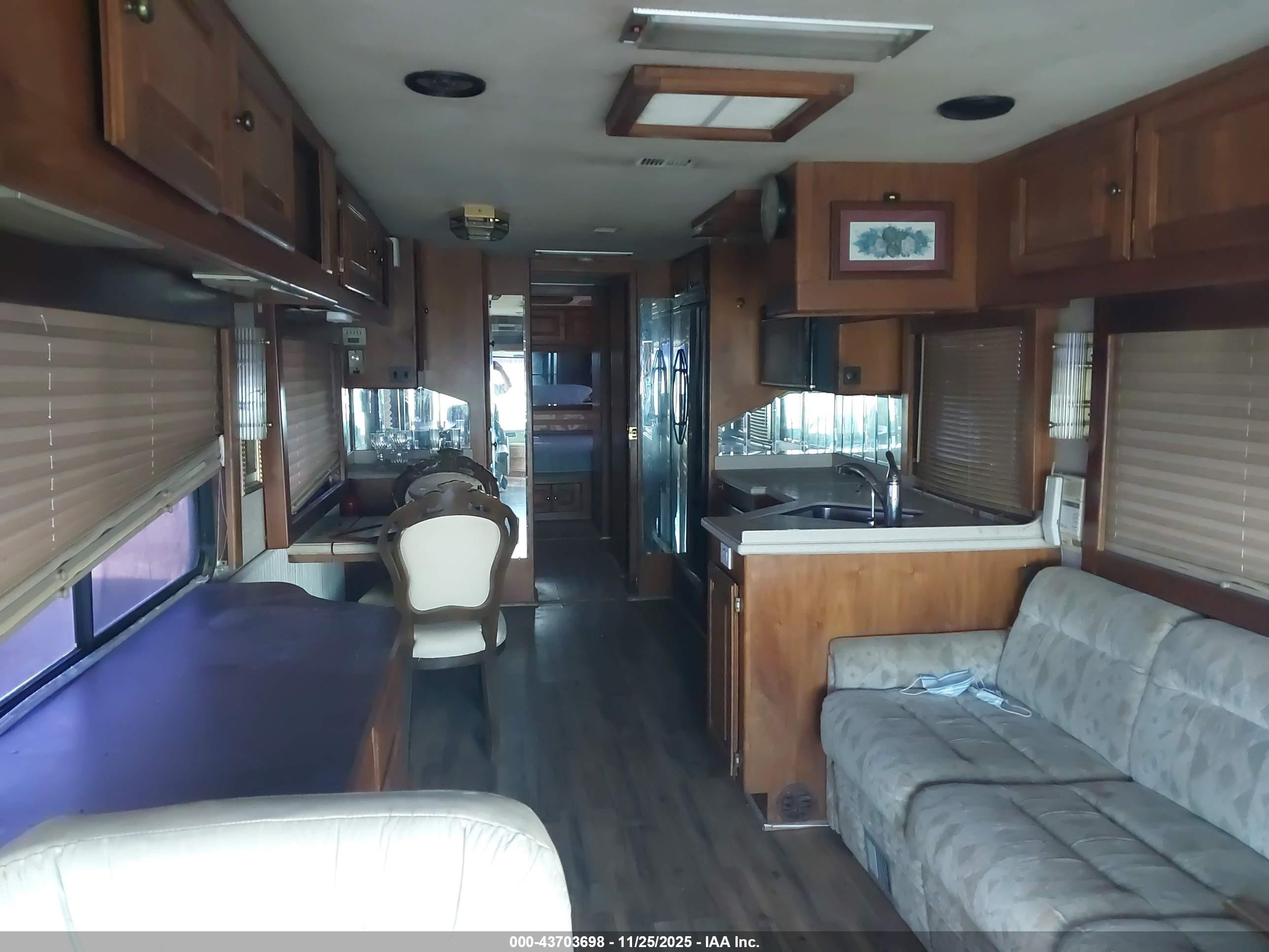 ROADMASTER RAIL image 8