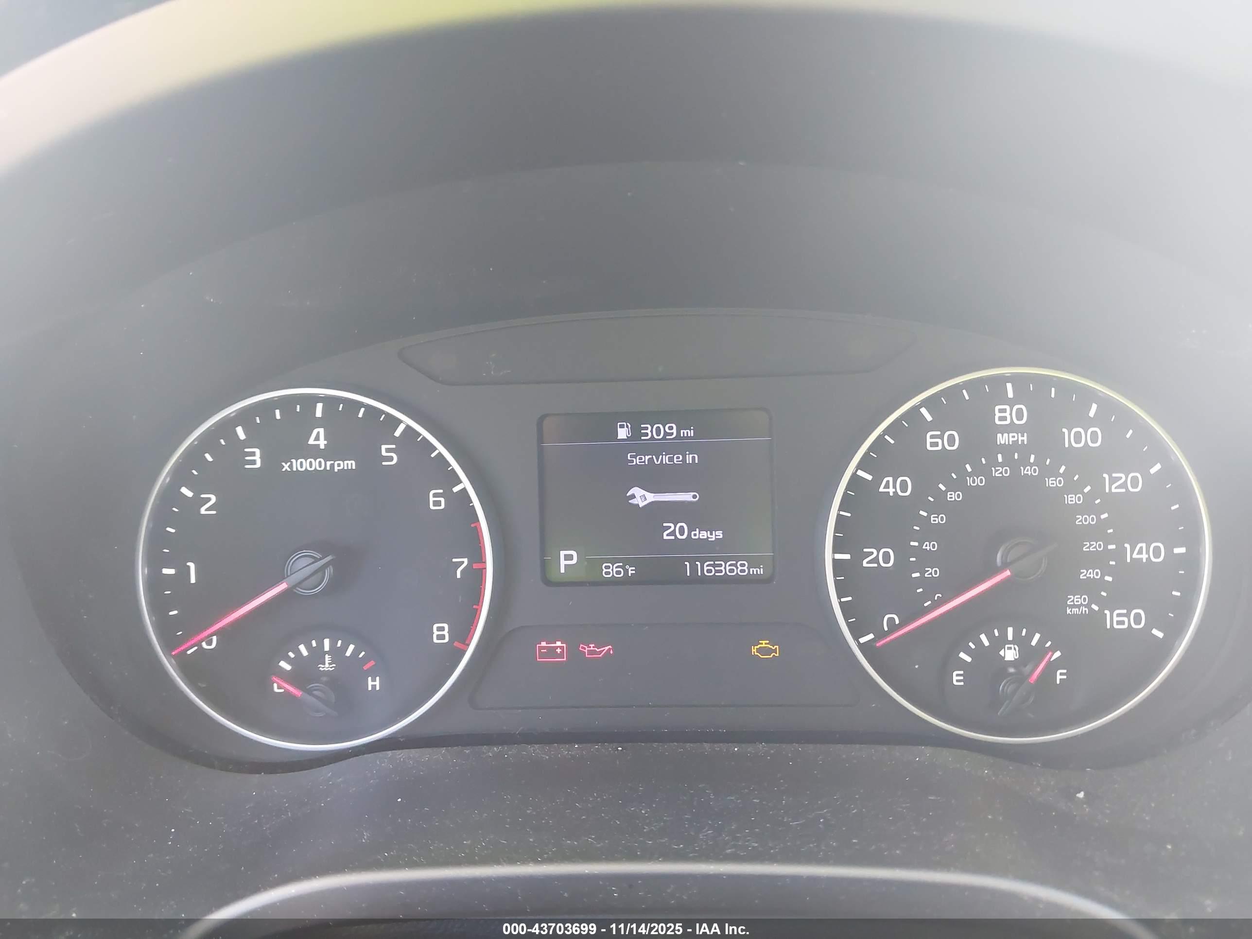 KIA SELTOS image 7