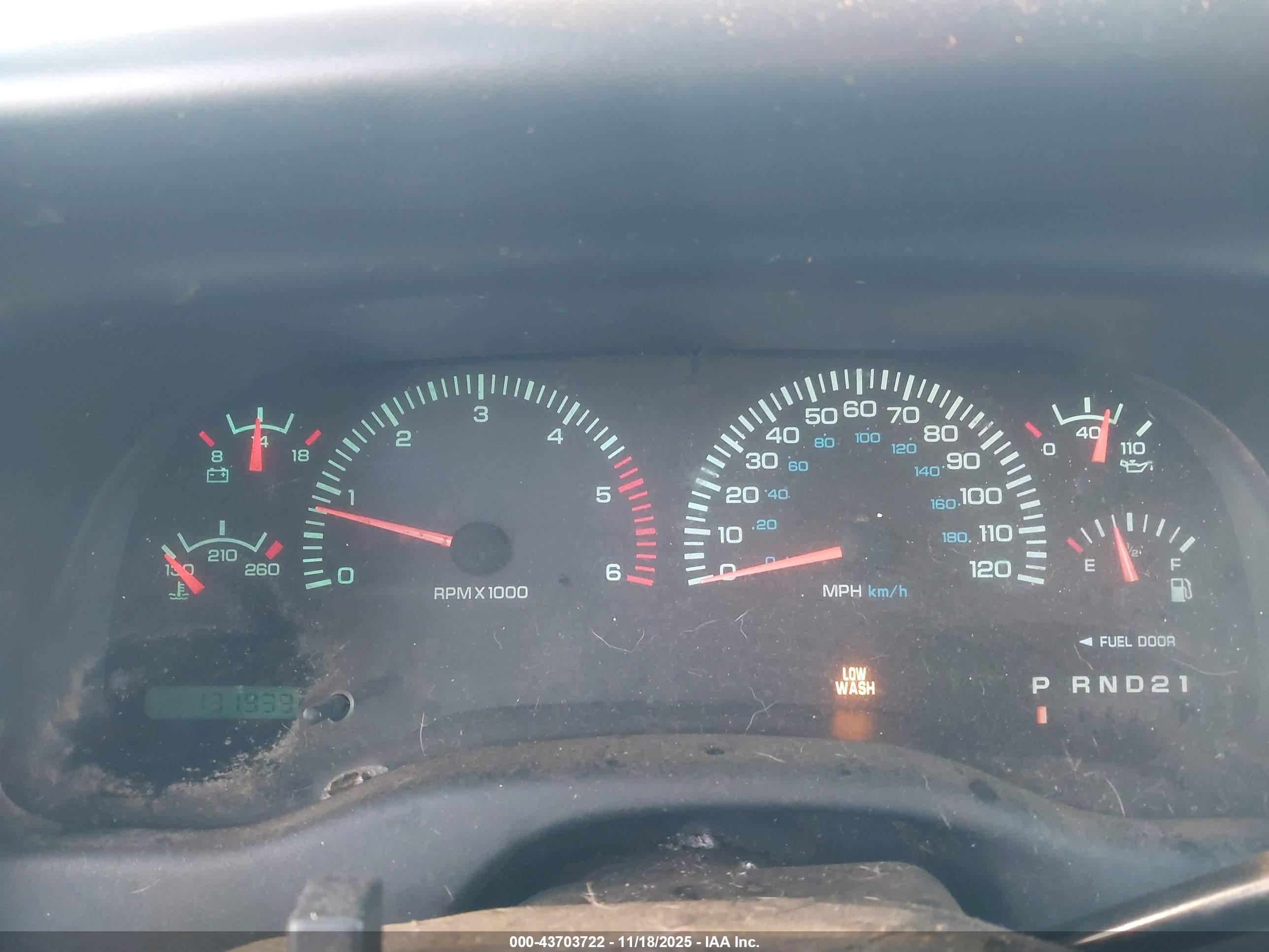 DODGE DAKOTA image 7