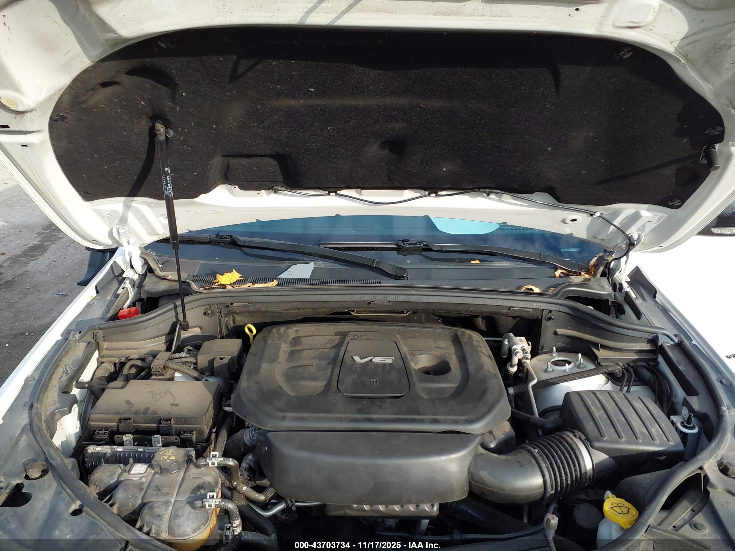 JEEP GRAND image 10