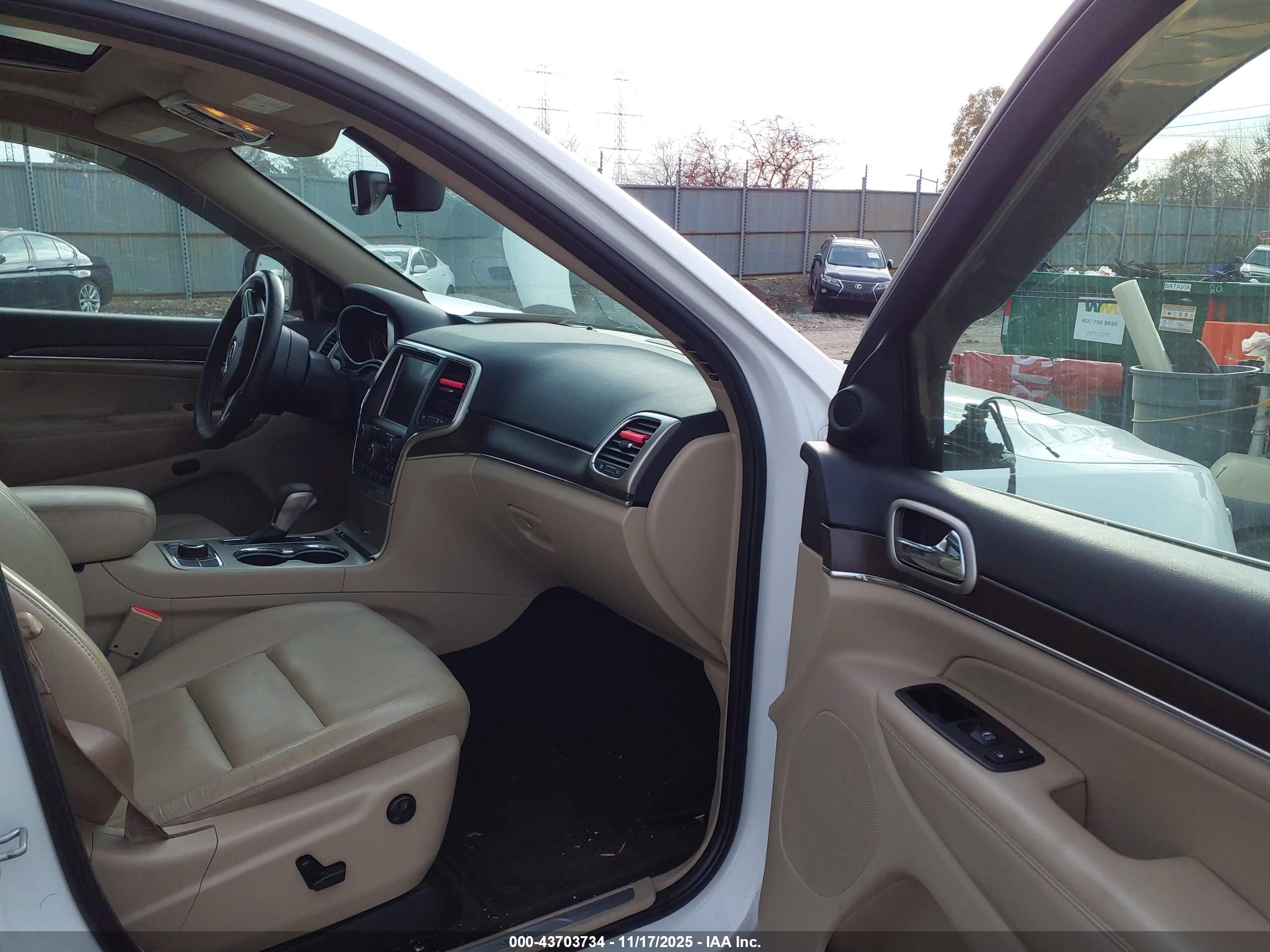 JEEP GRAND image 5