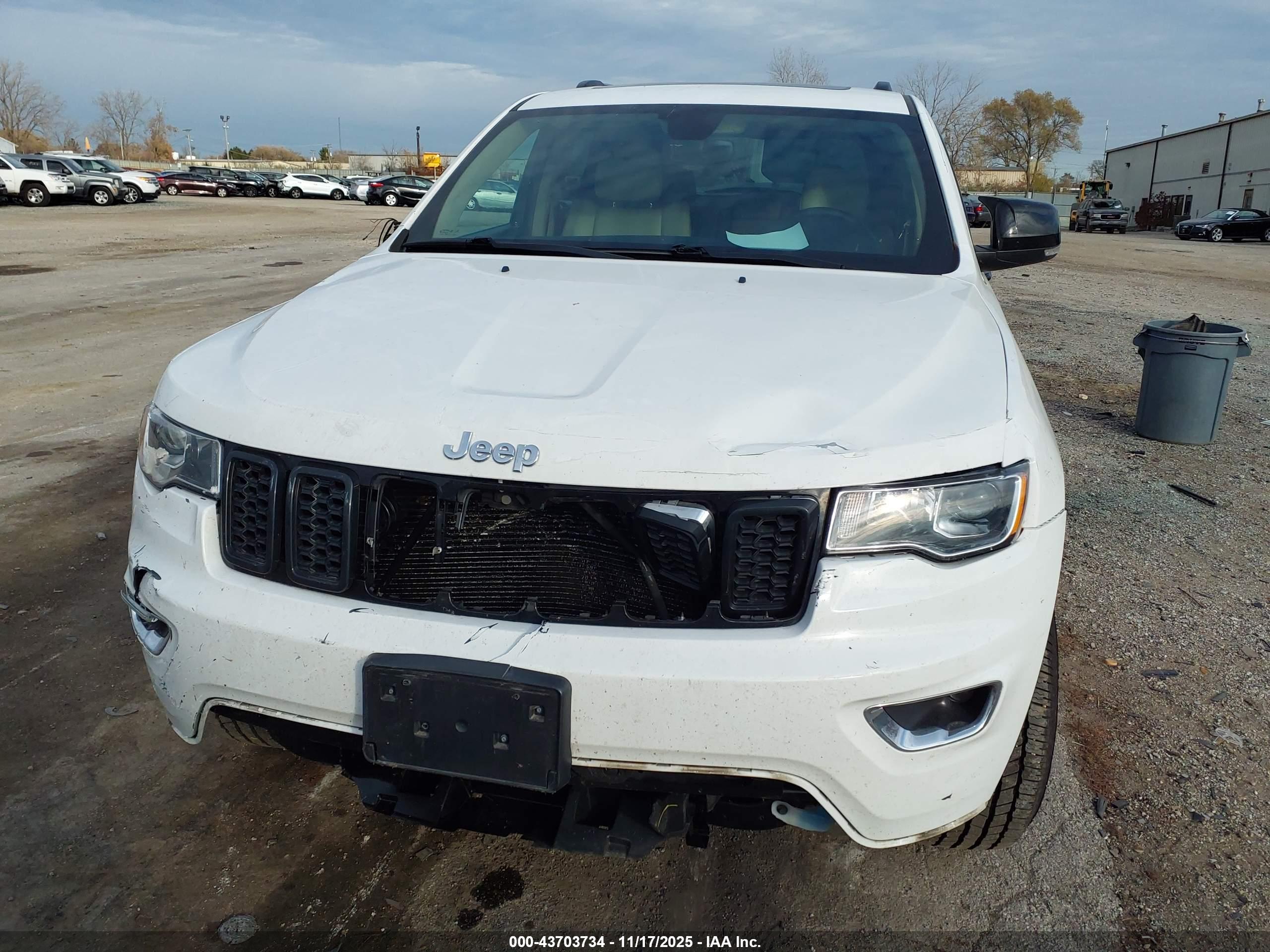 JEEP GRAND image 6