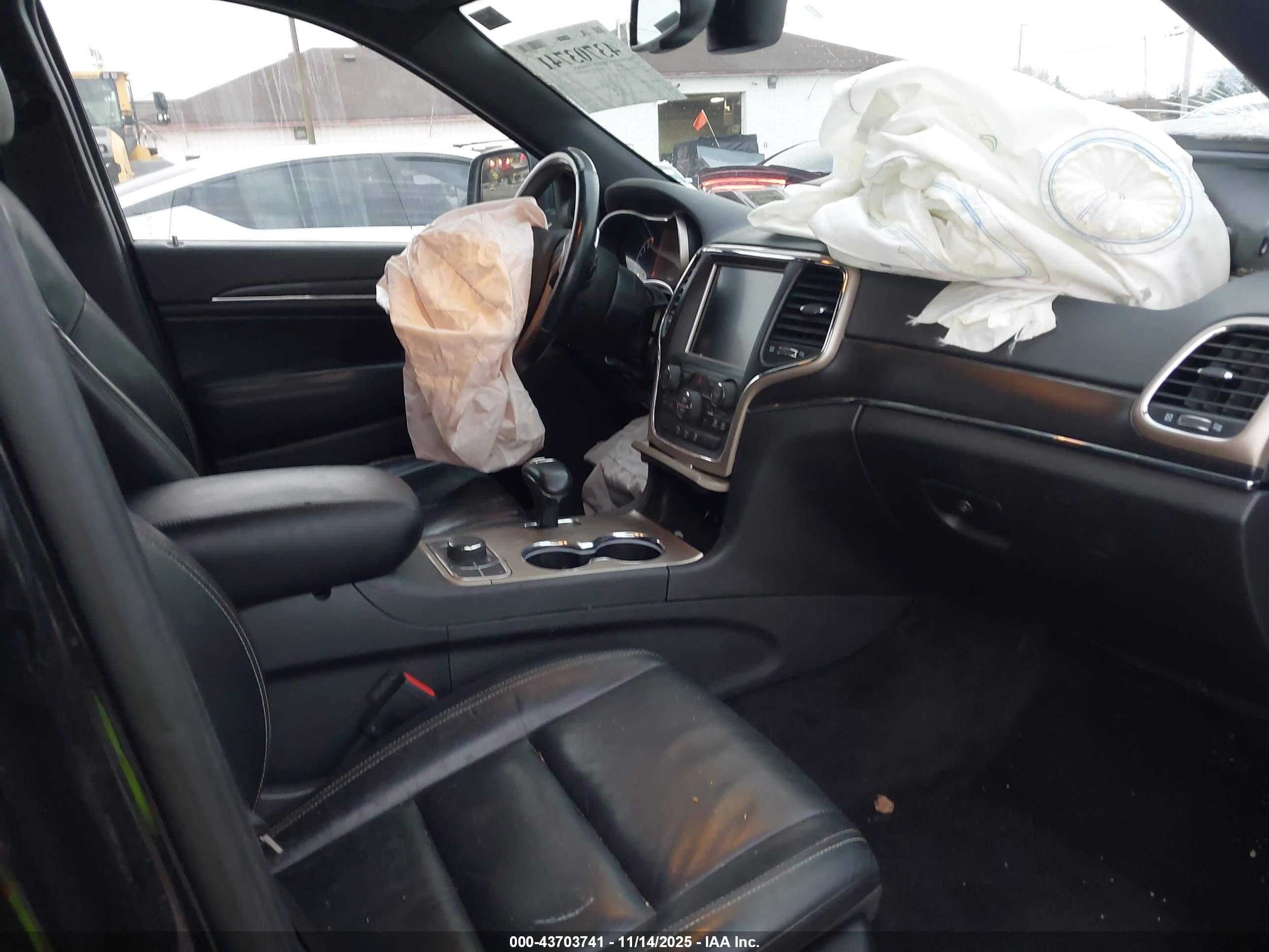JEEP GRAND image 5