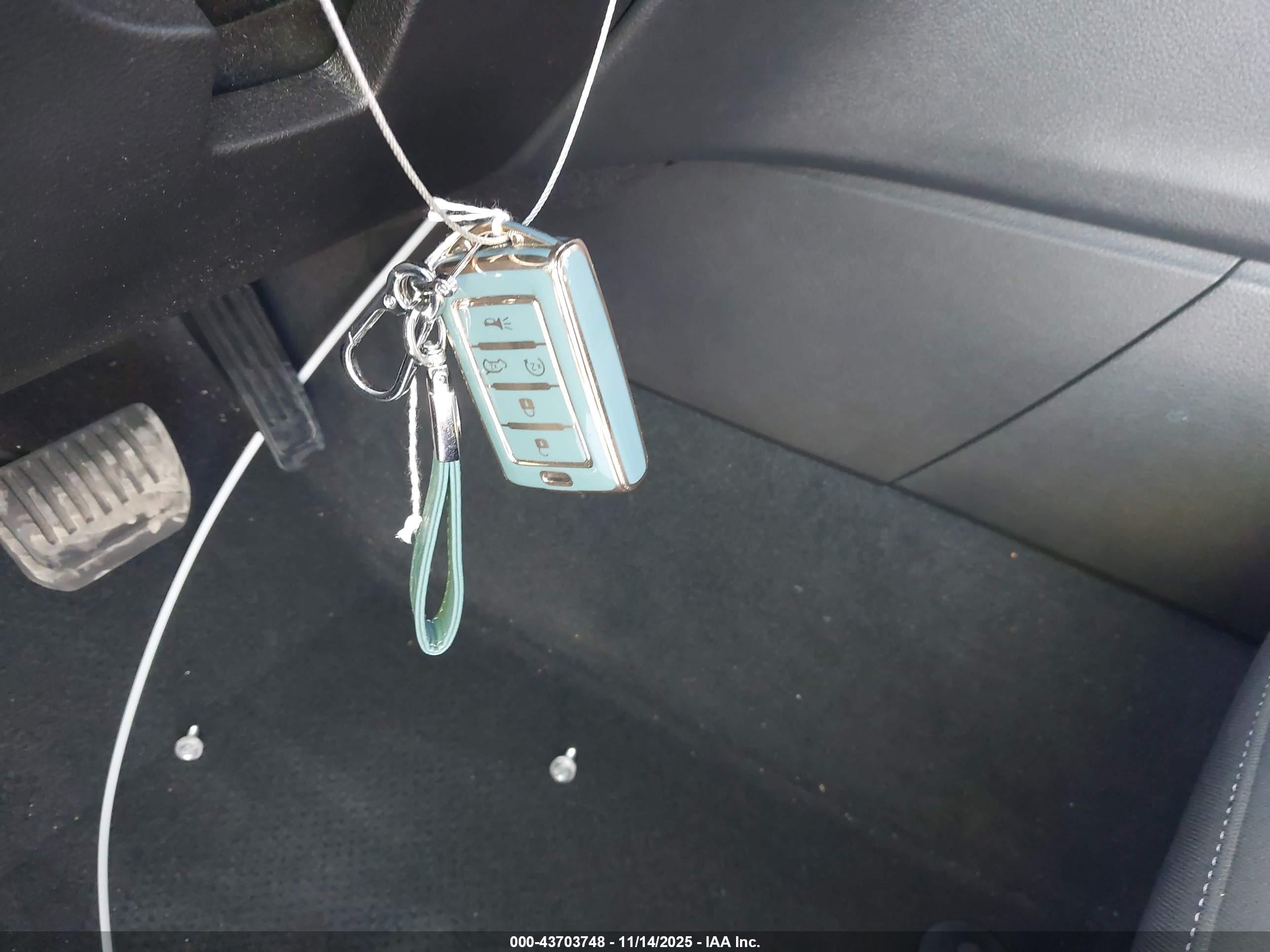 JEEP GRAND image 11