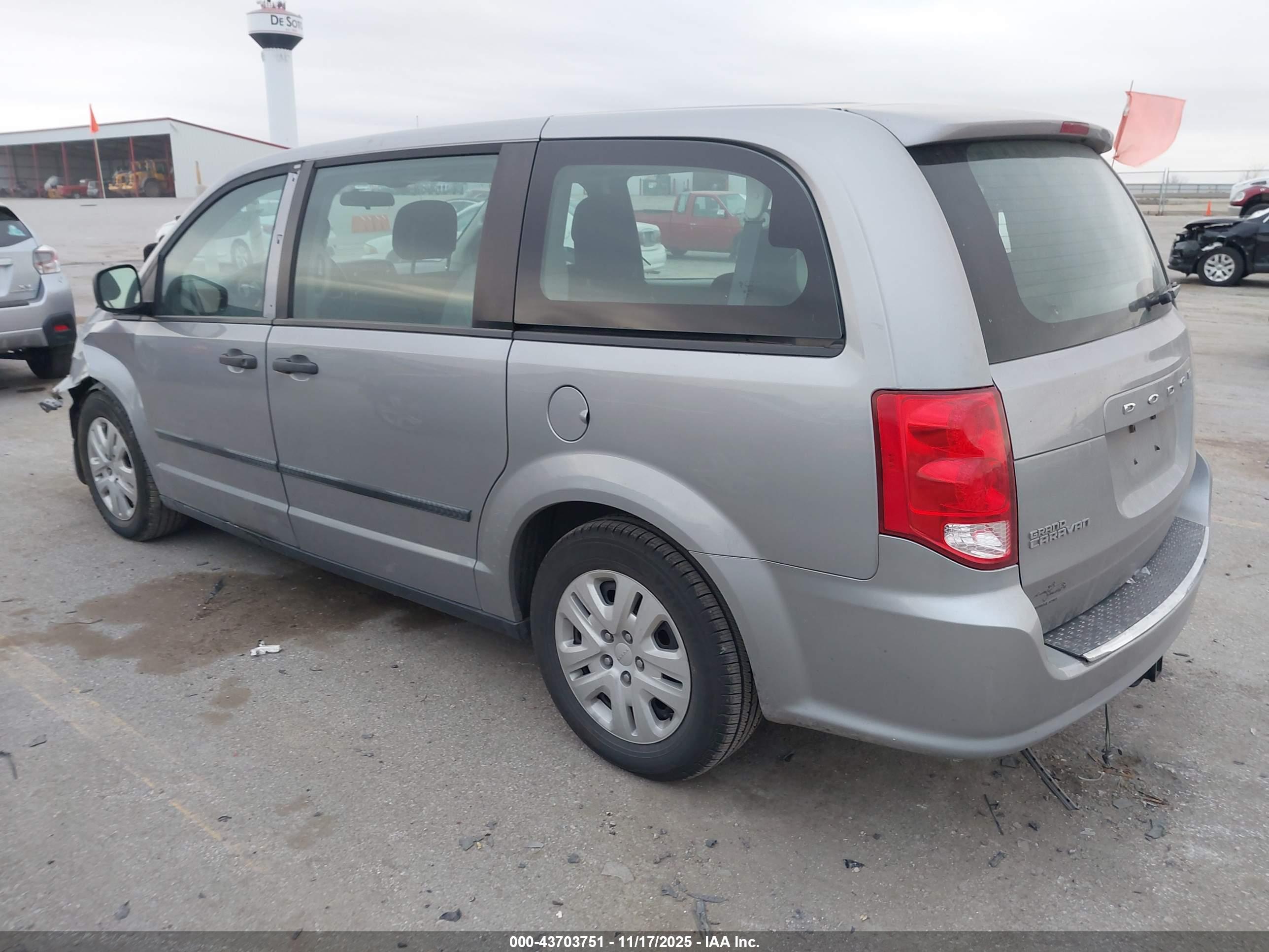 DODGE GRAND image 3