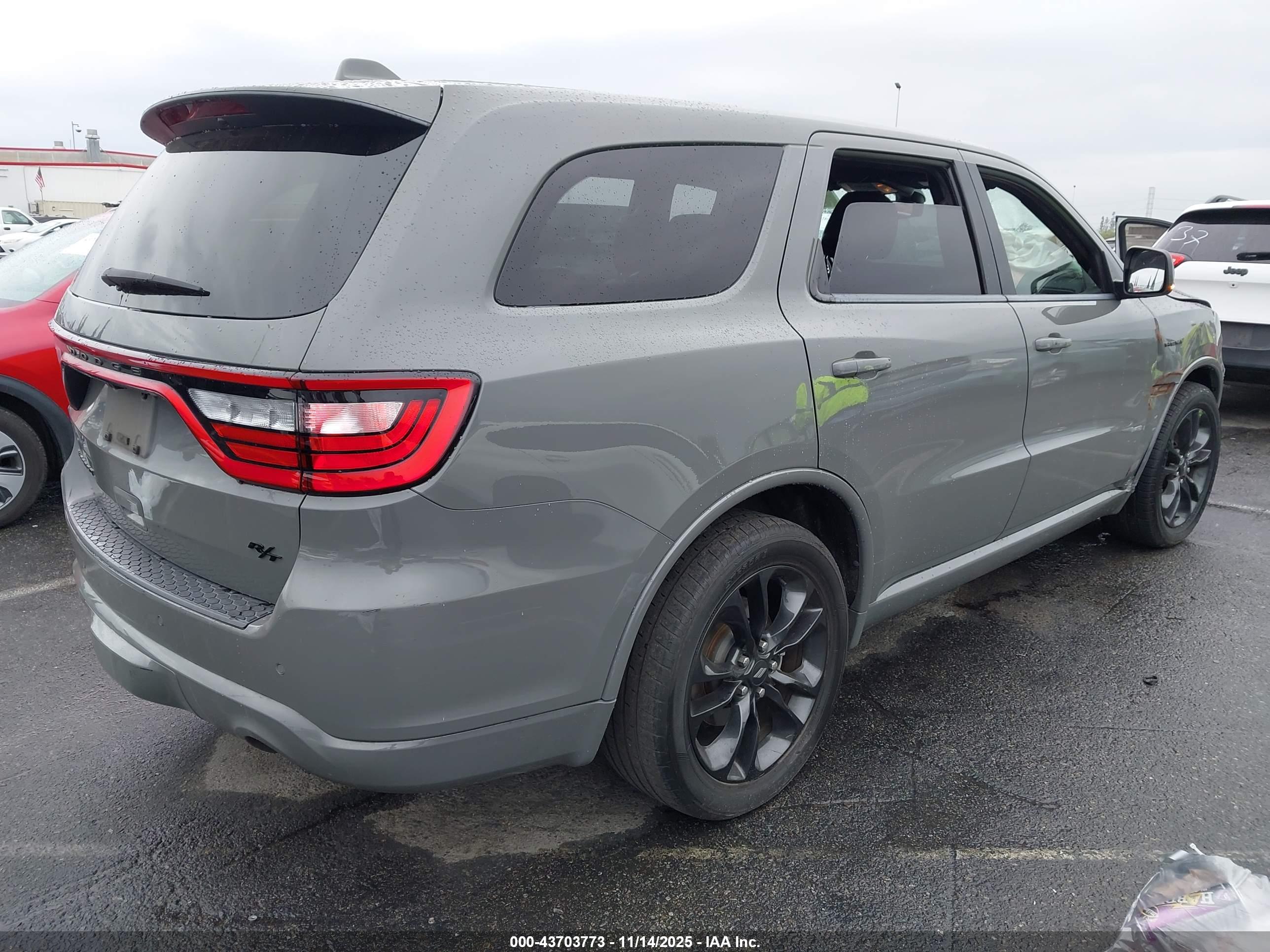 DODGE DURANGO image 4