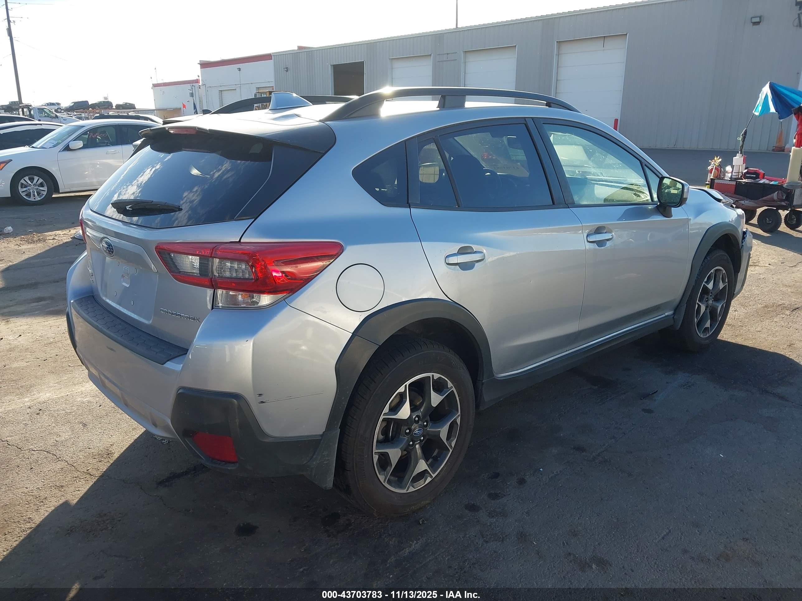 SUBARU CROSSTREK image 4