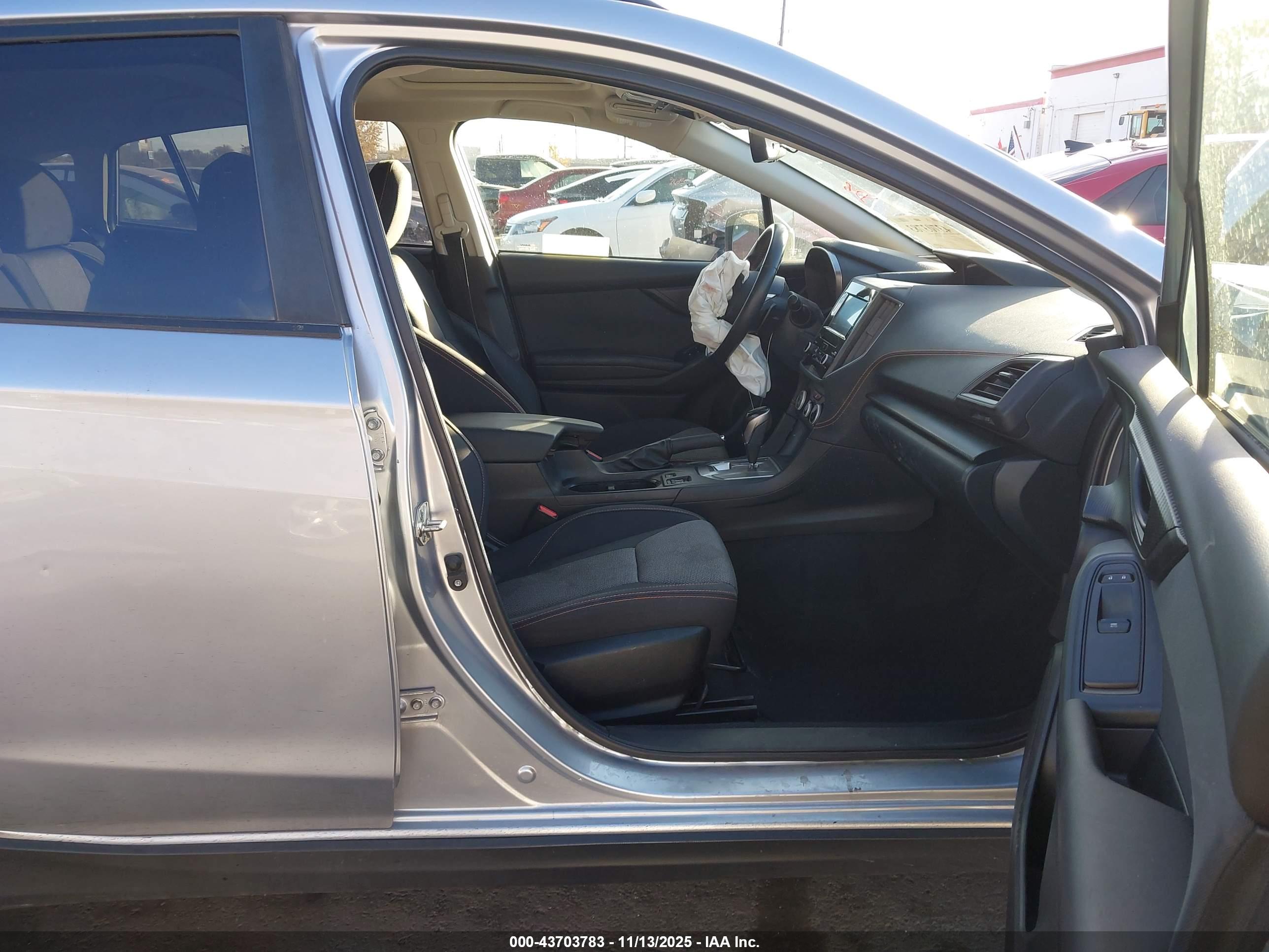 SUBARU CROSSTREK image 5