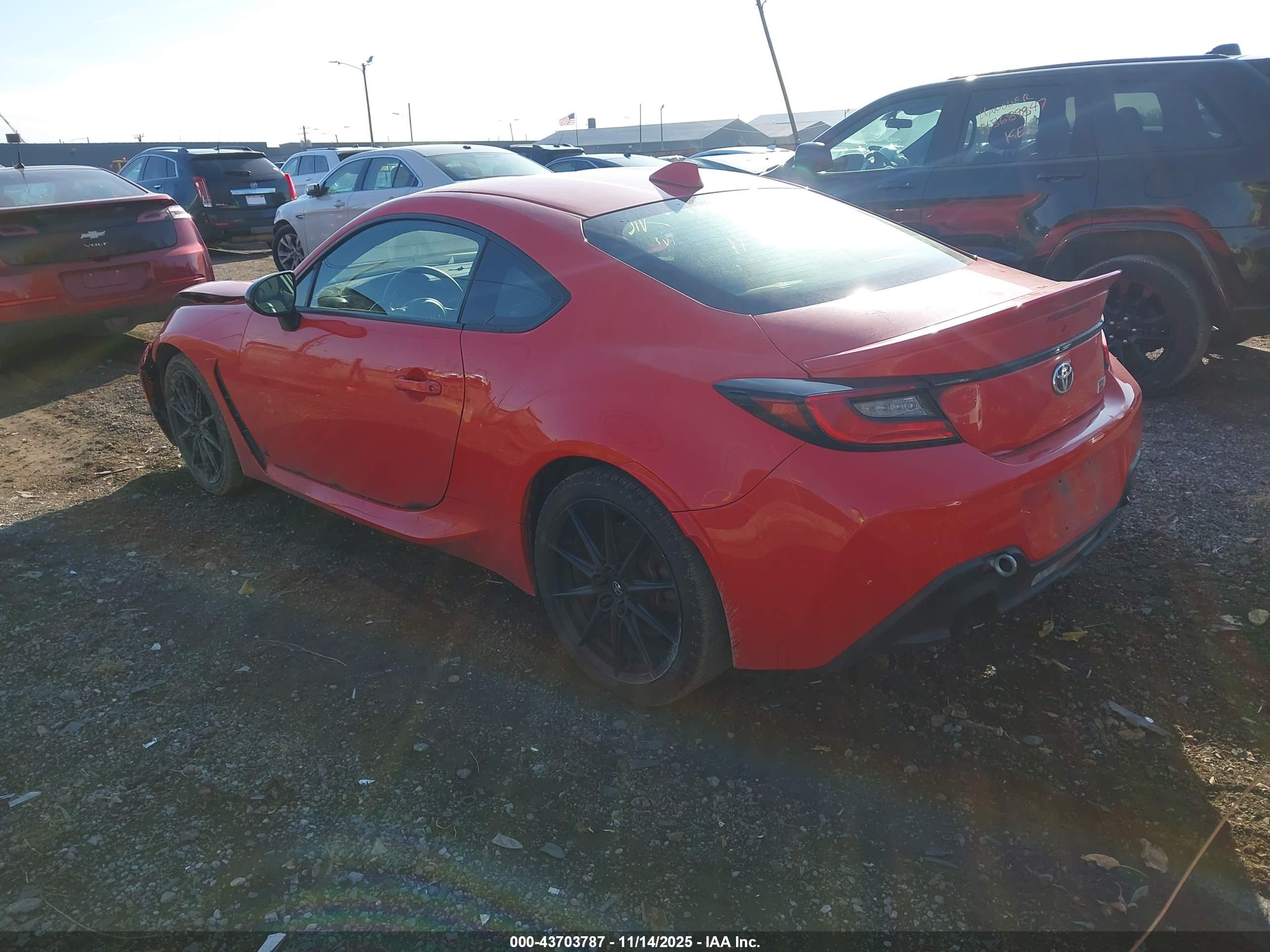 TOYOTA GR86 image 3