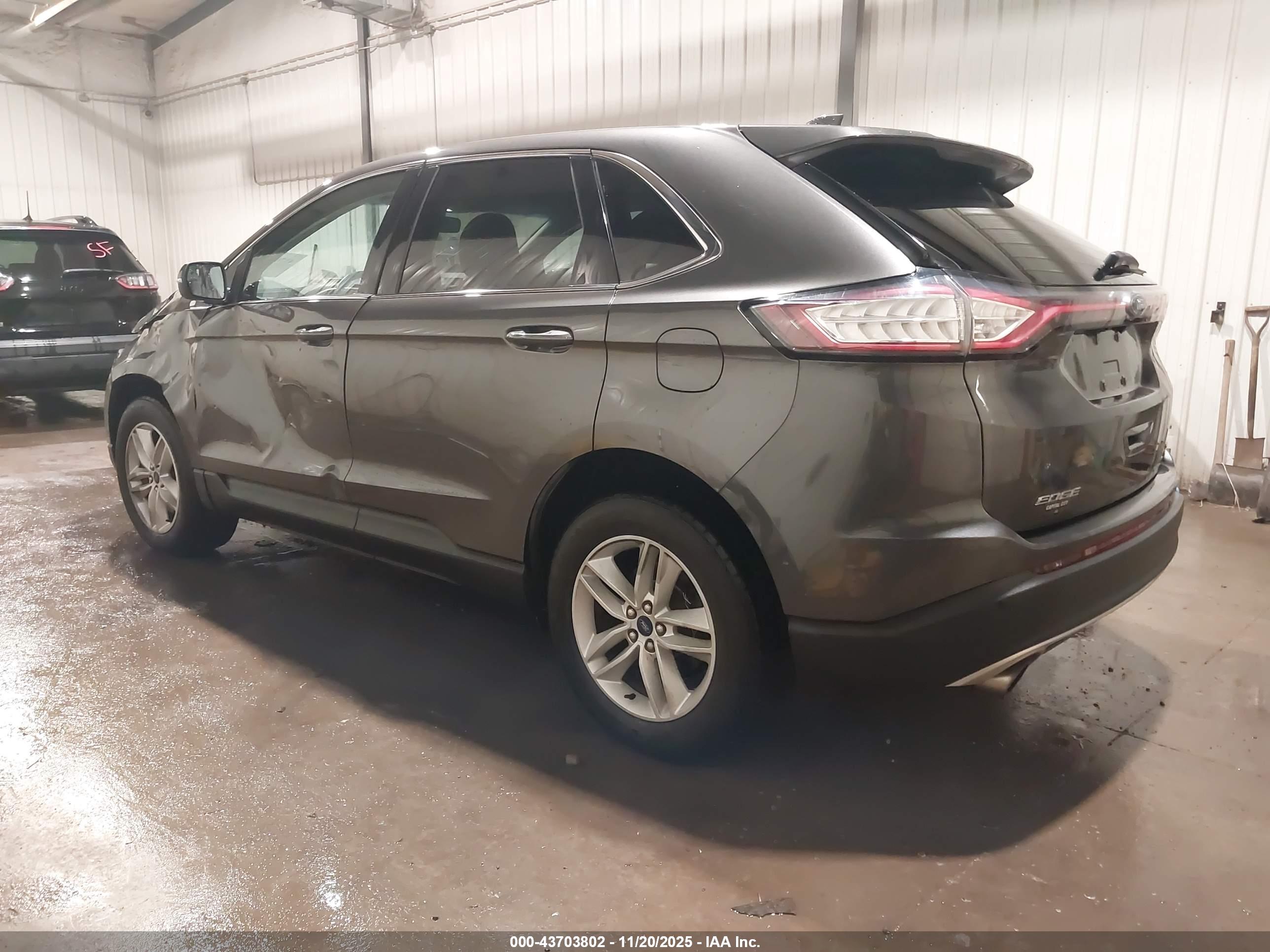 FORD EDGE image 3