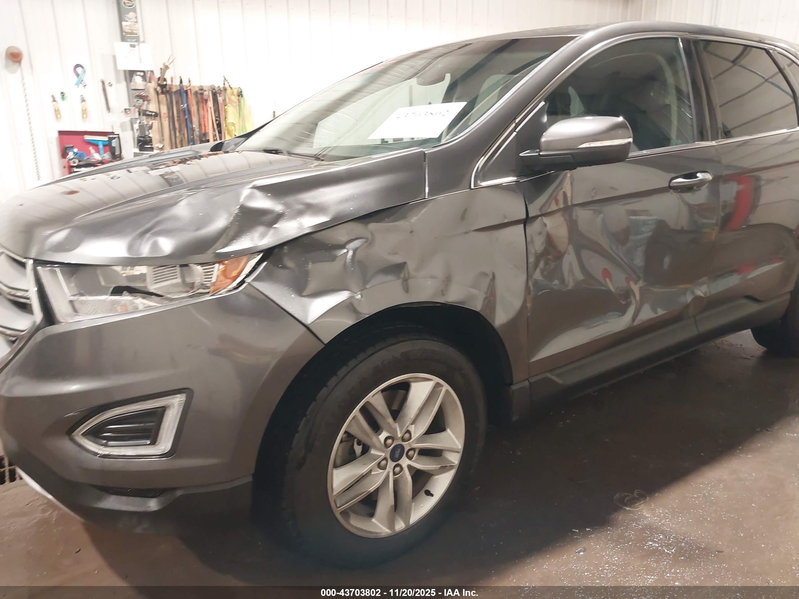 FORD EDGE image 6