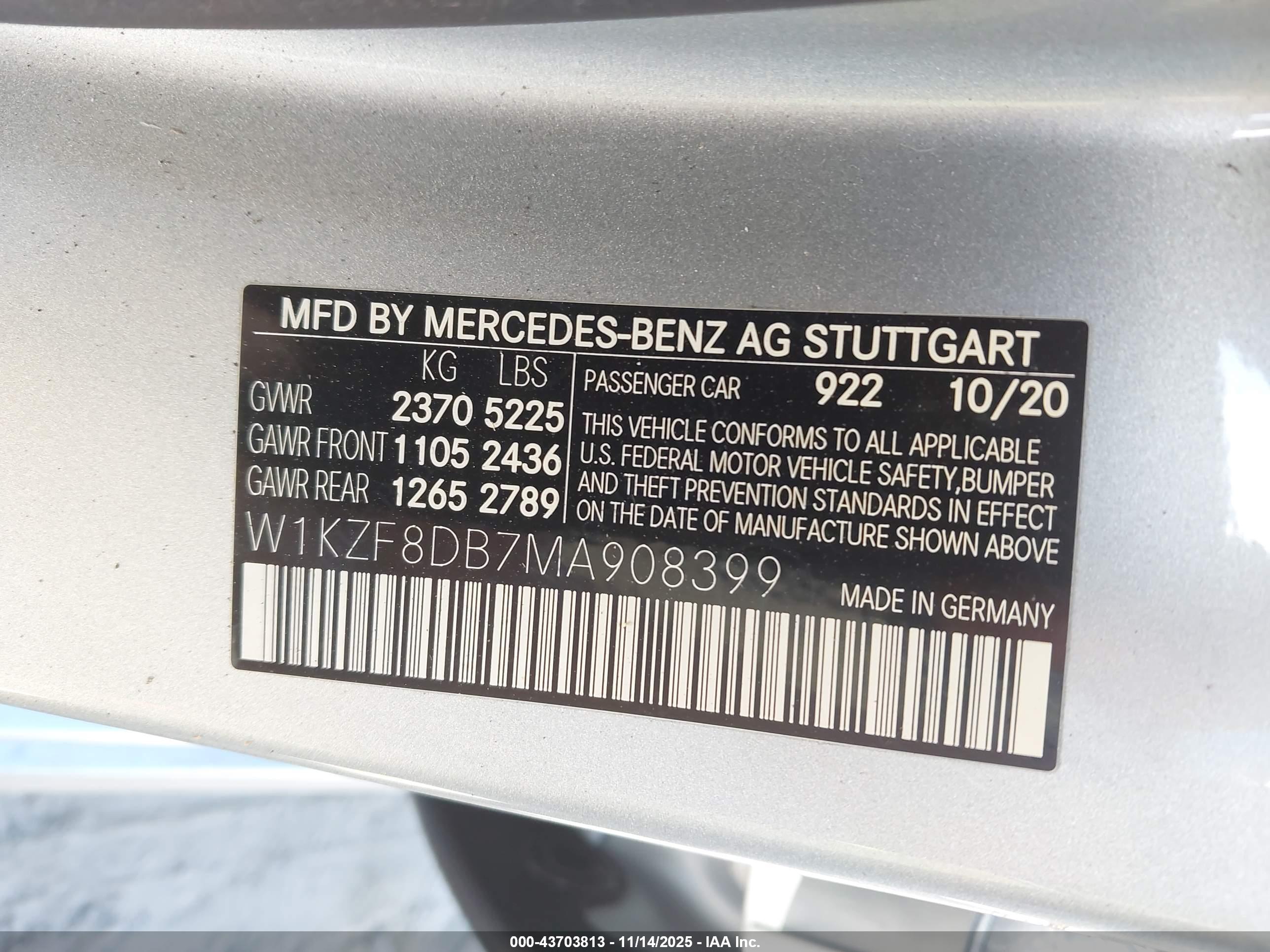 MERCEDES-BENZ E image 9