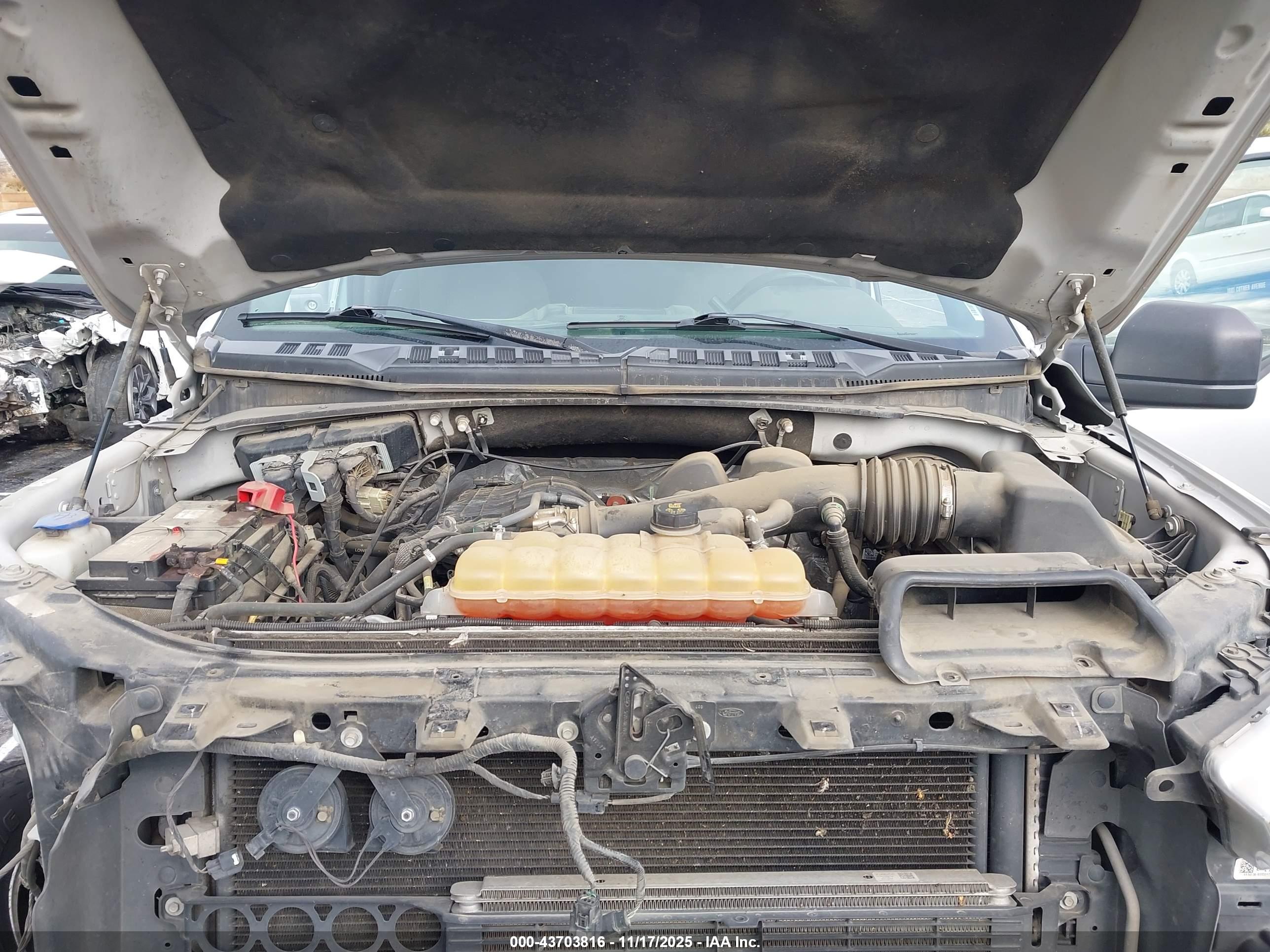 FORD F-150 image 10