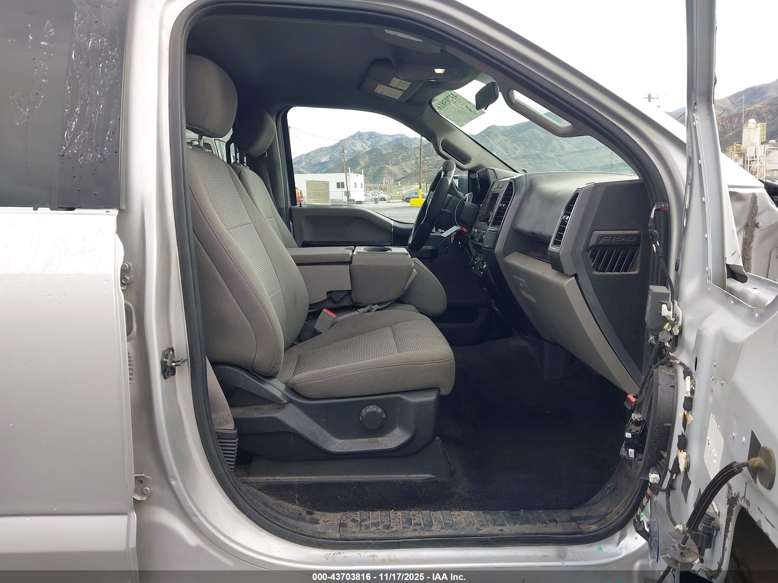FORD F-150 image 5