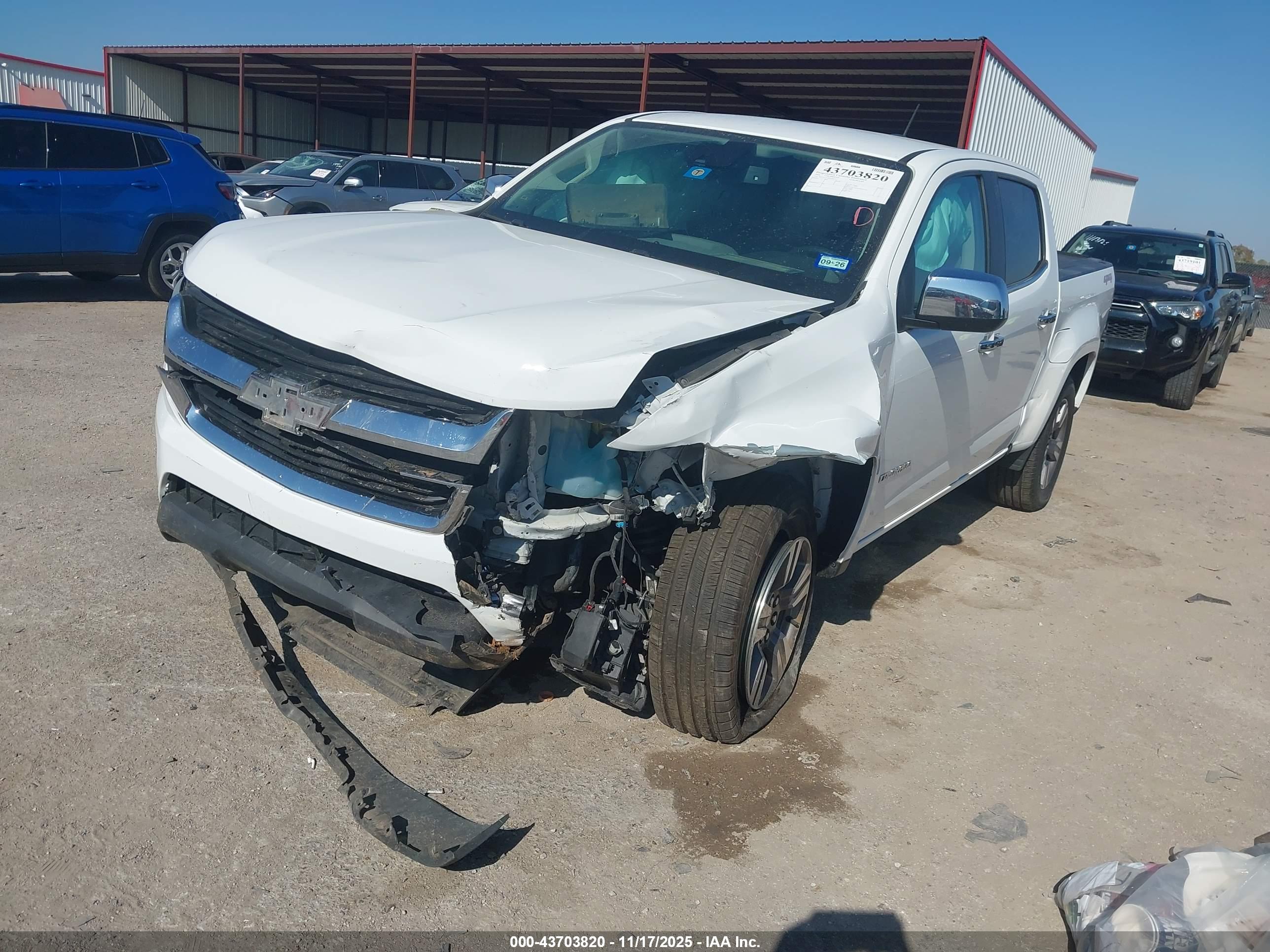 CHEVROLET COLORADO image 2