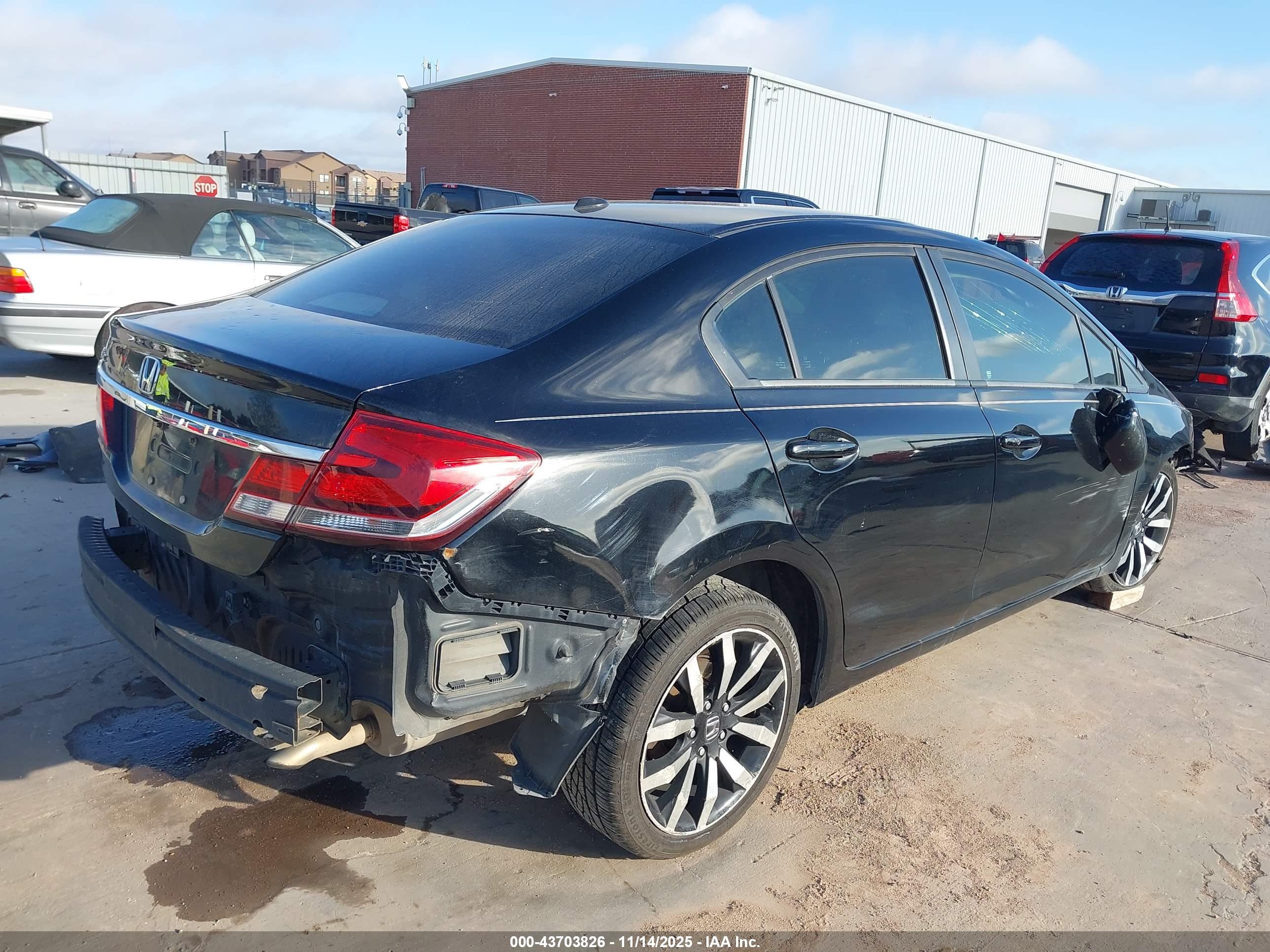 HONDA CIVIC image 4