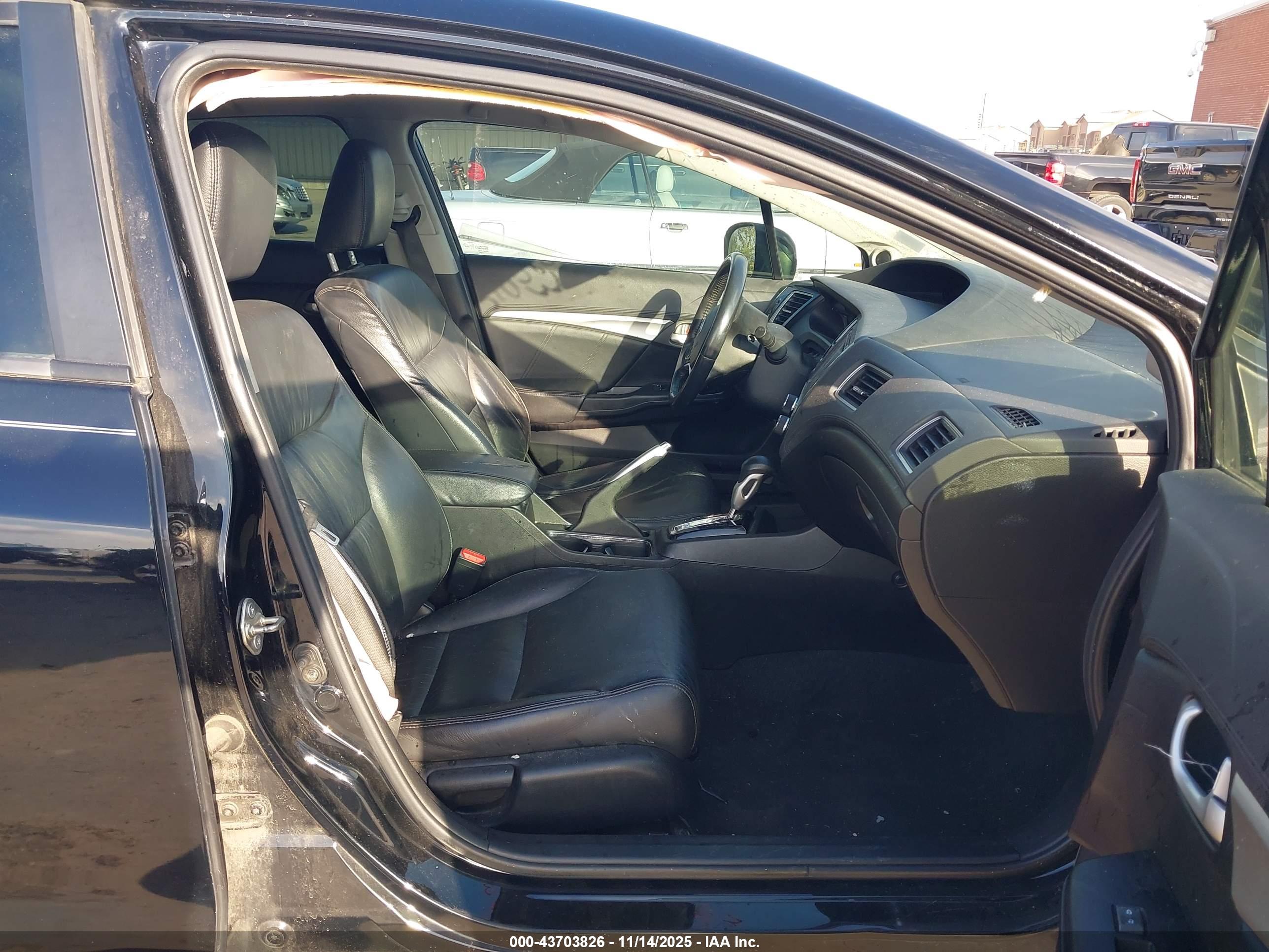 HONDA CIVIC image 5