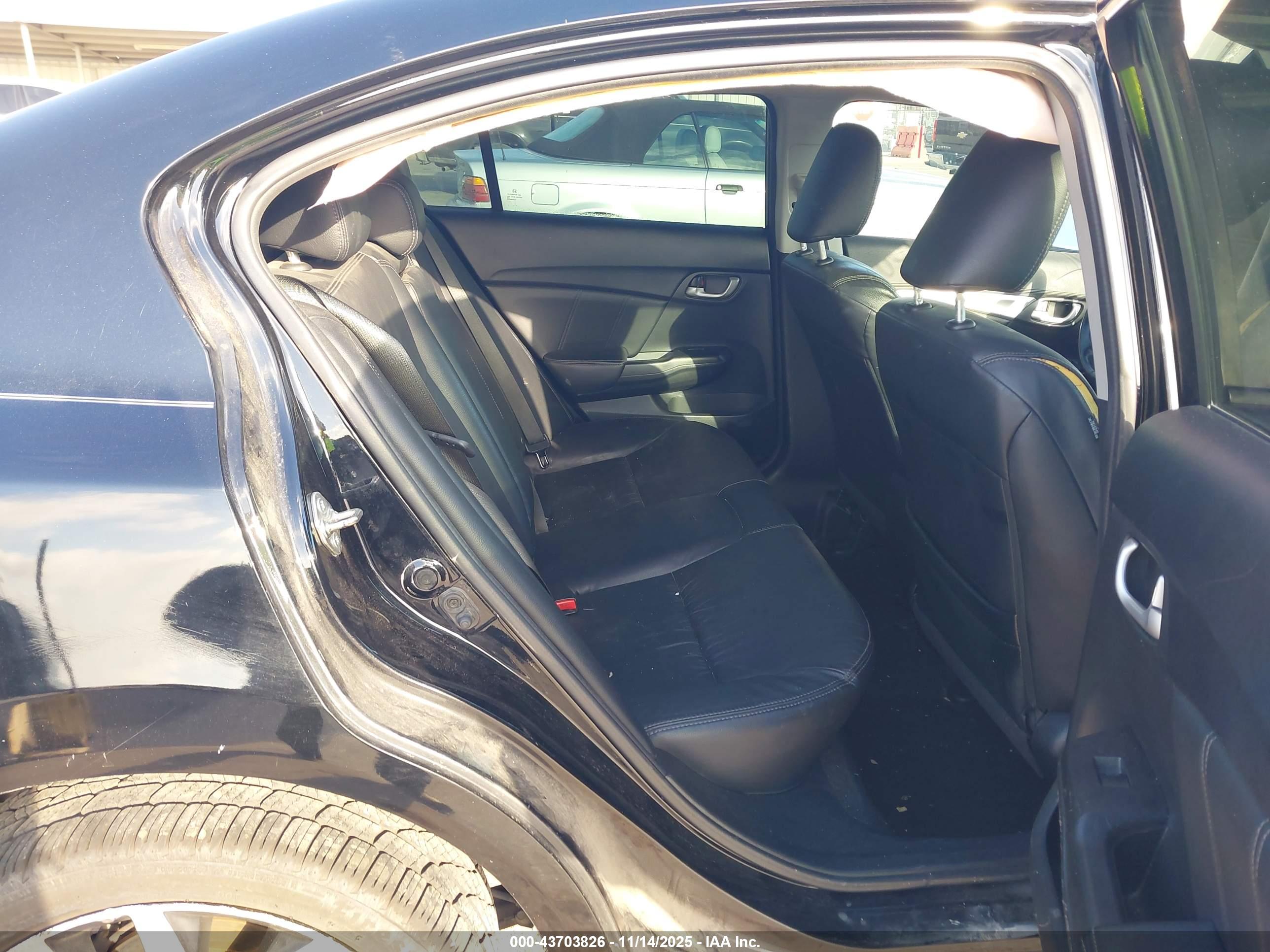 HONDA CIVIC image 8