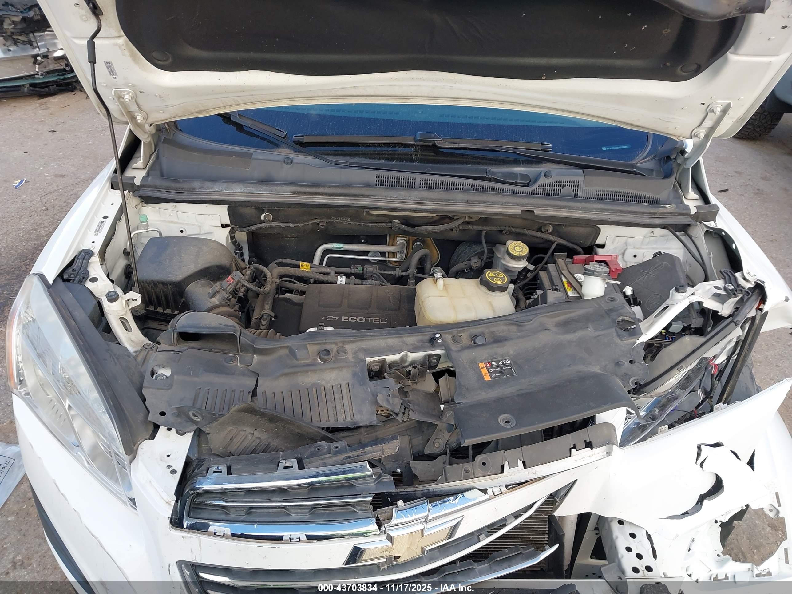 CHEVROLET TRAX image 10