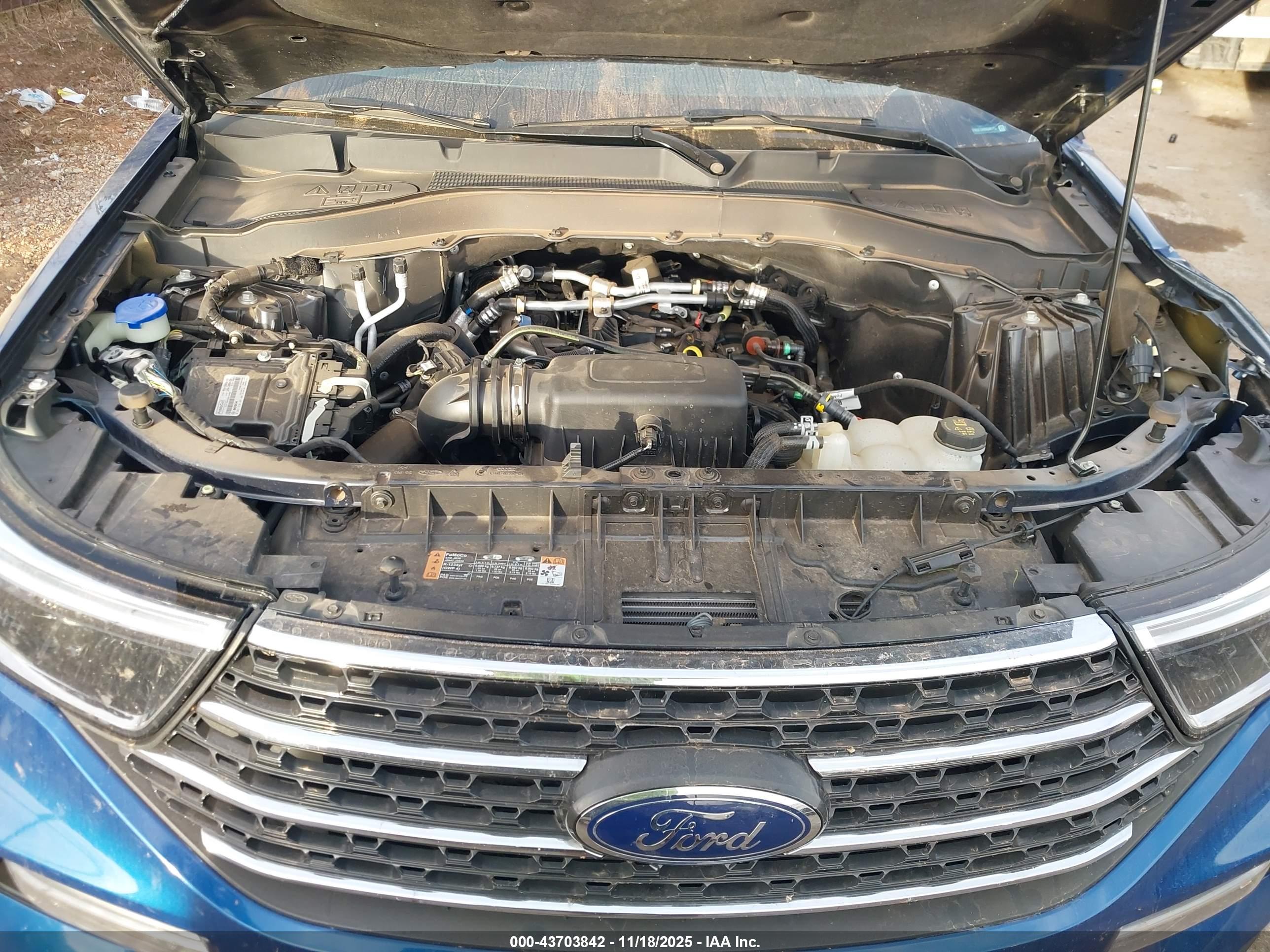 FORD EXPLORER image 10