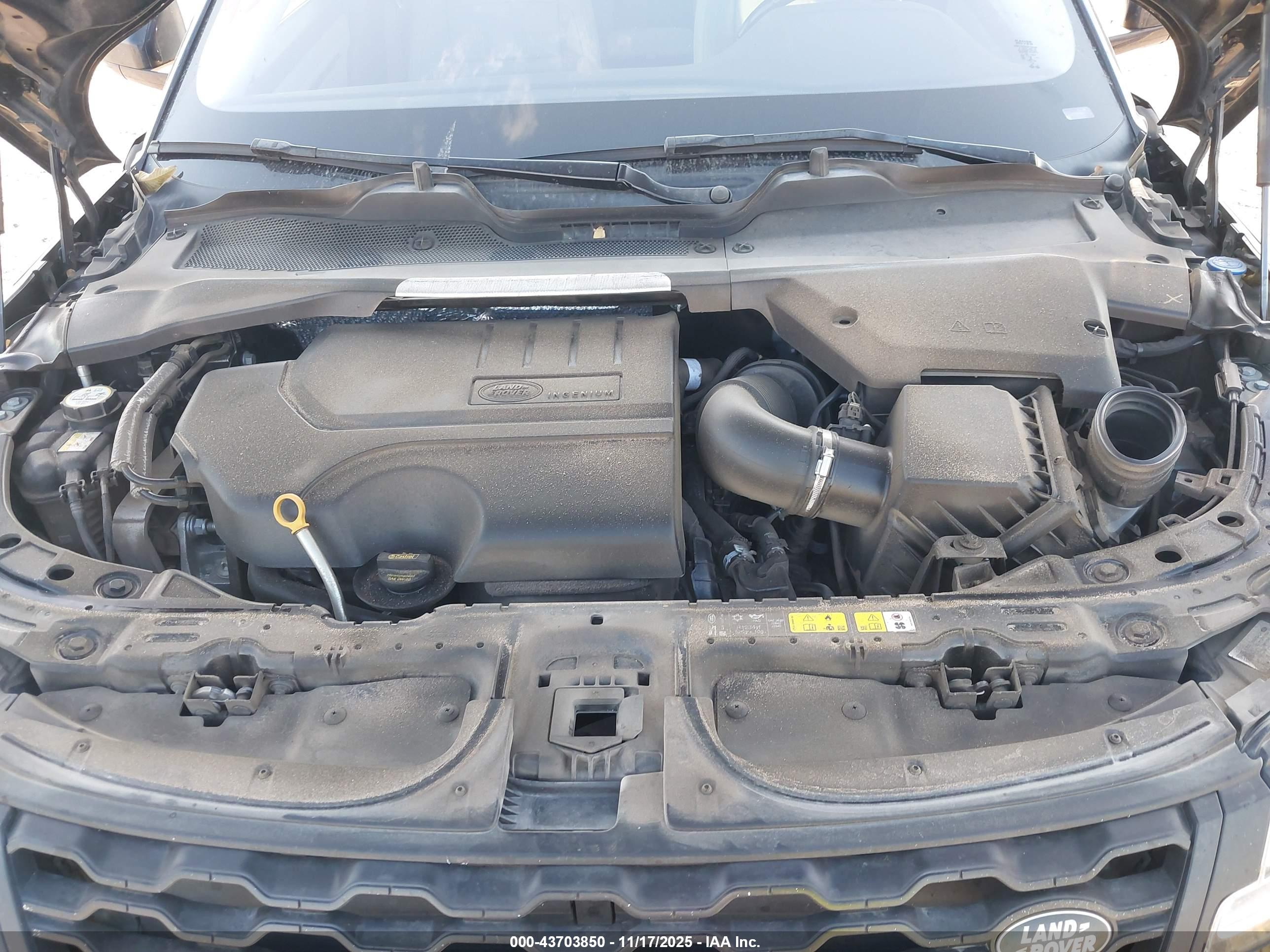 LAND ROVER image 10