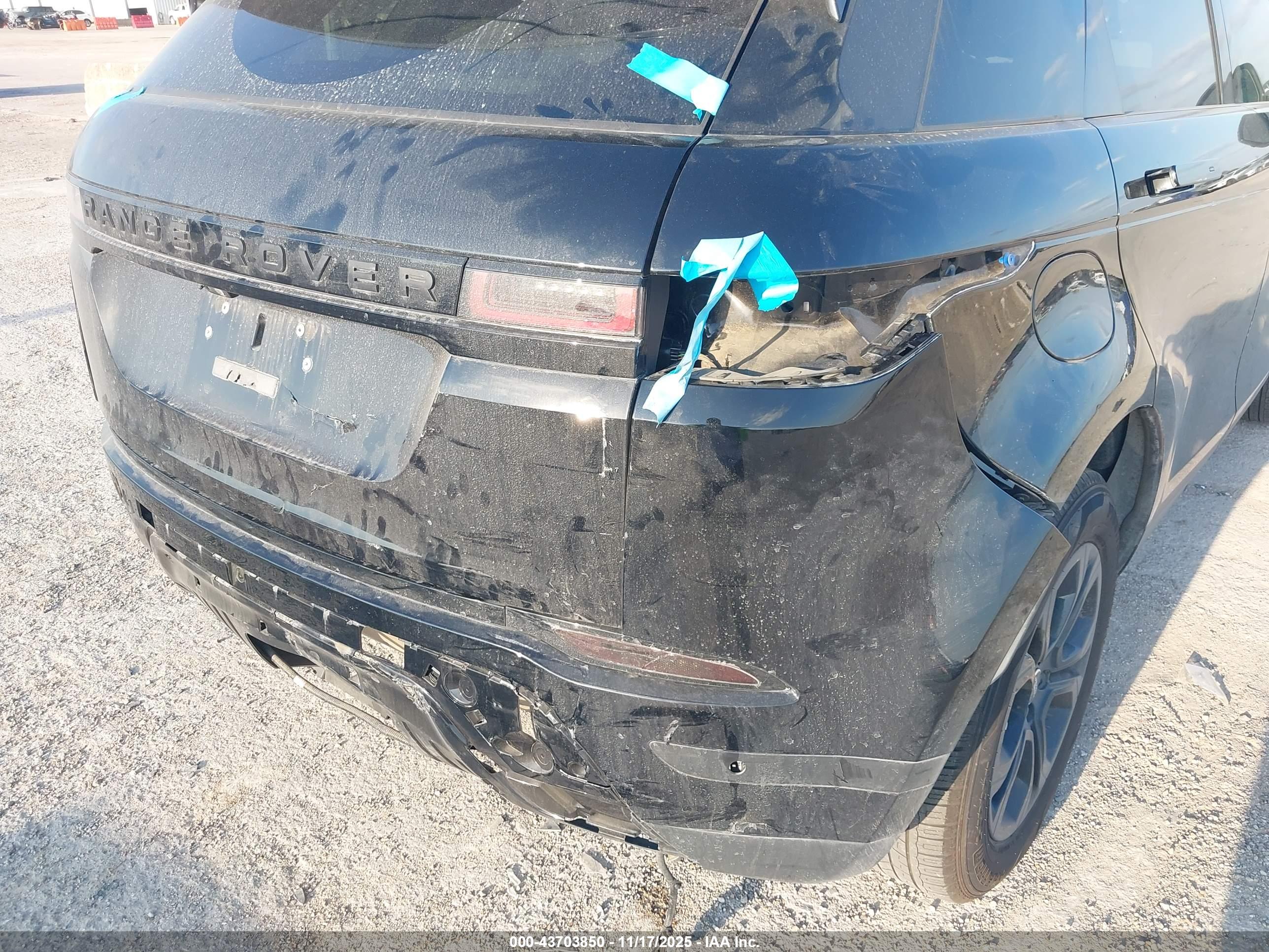 LAND ROVER image 6