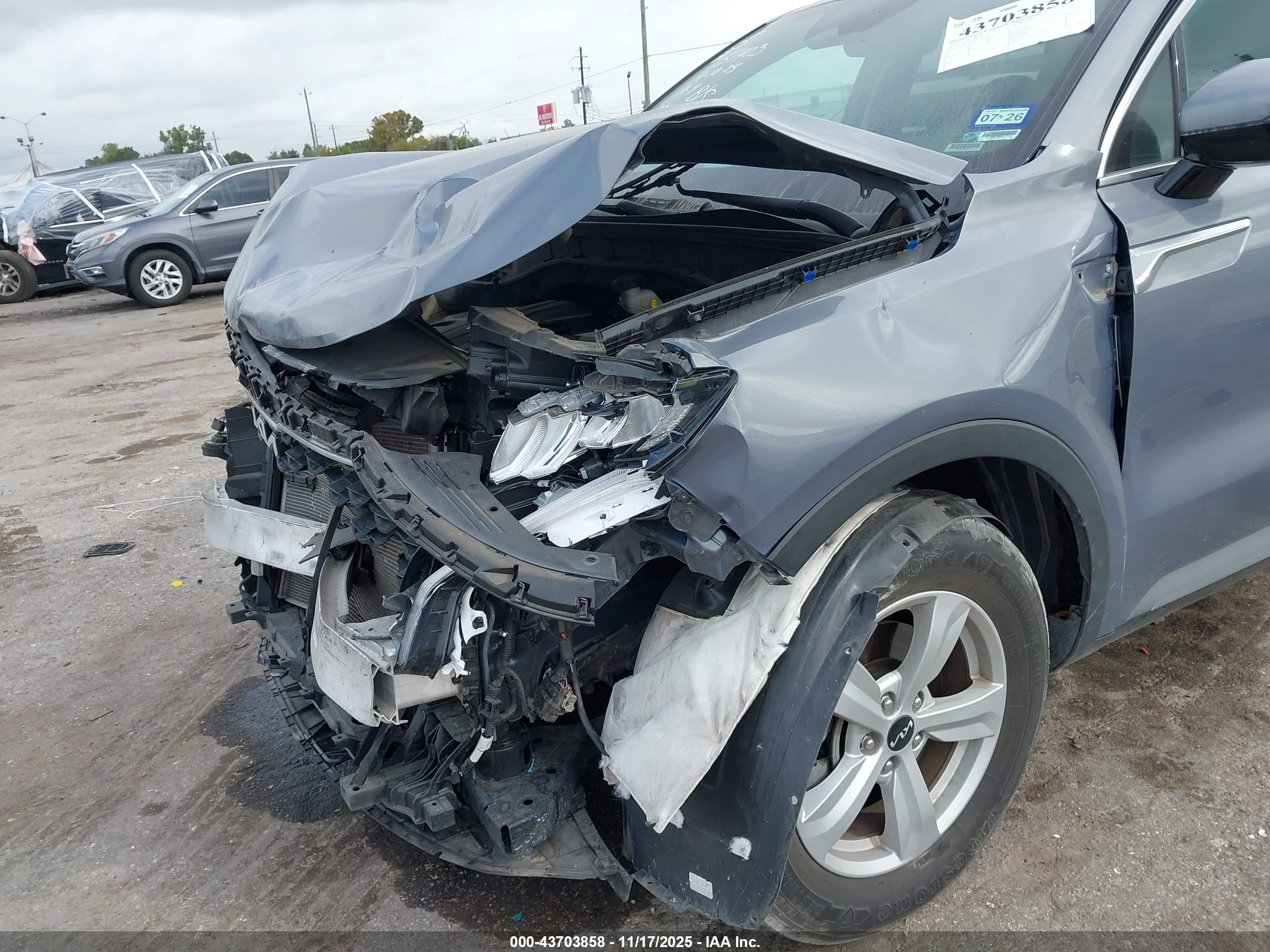 KIA SORENTO image 6