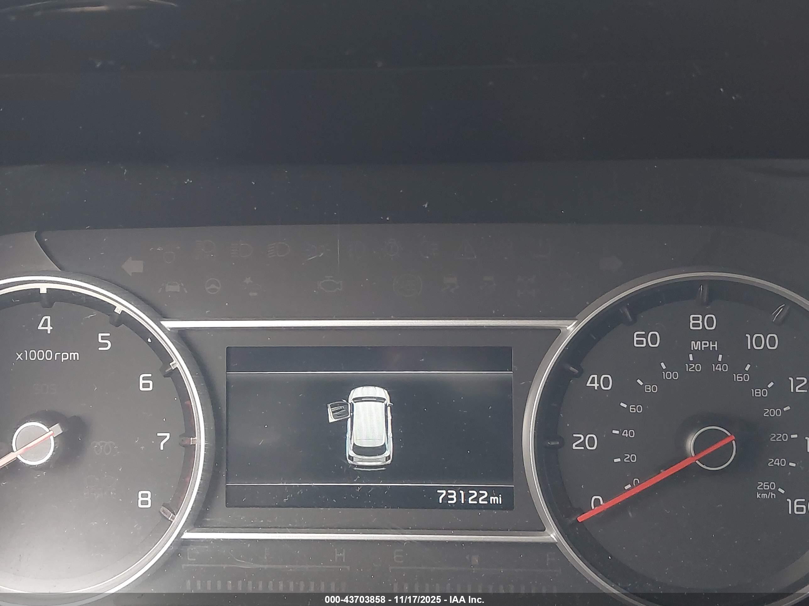 KIA SORENTO image 7