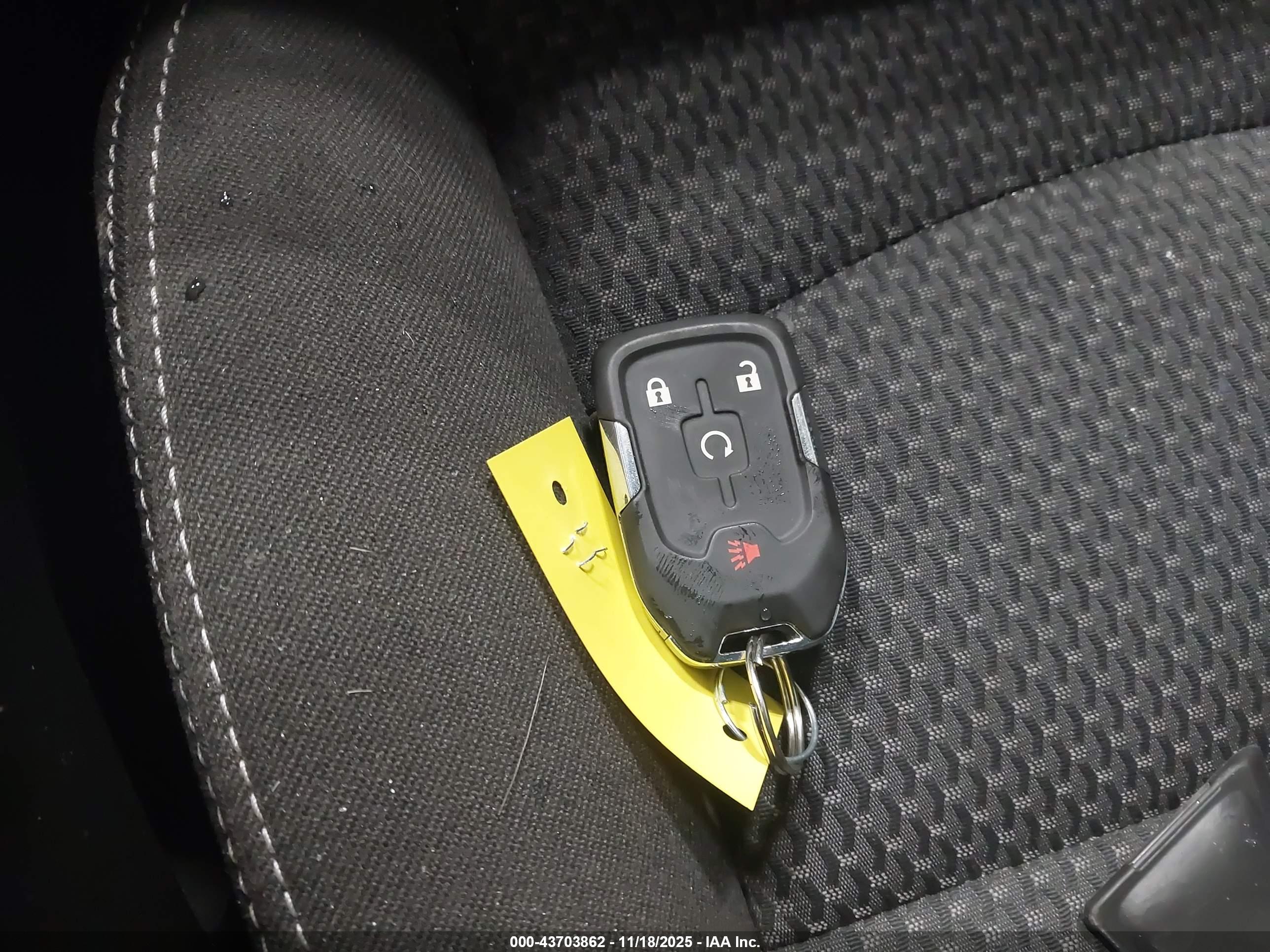 GMC TERRAIN image 11