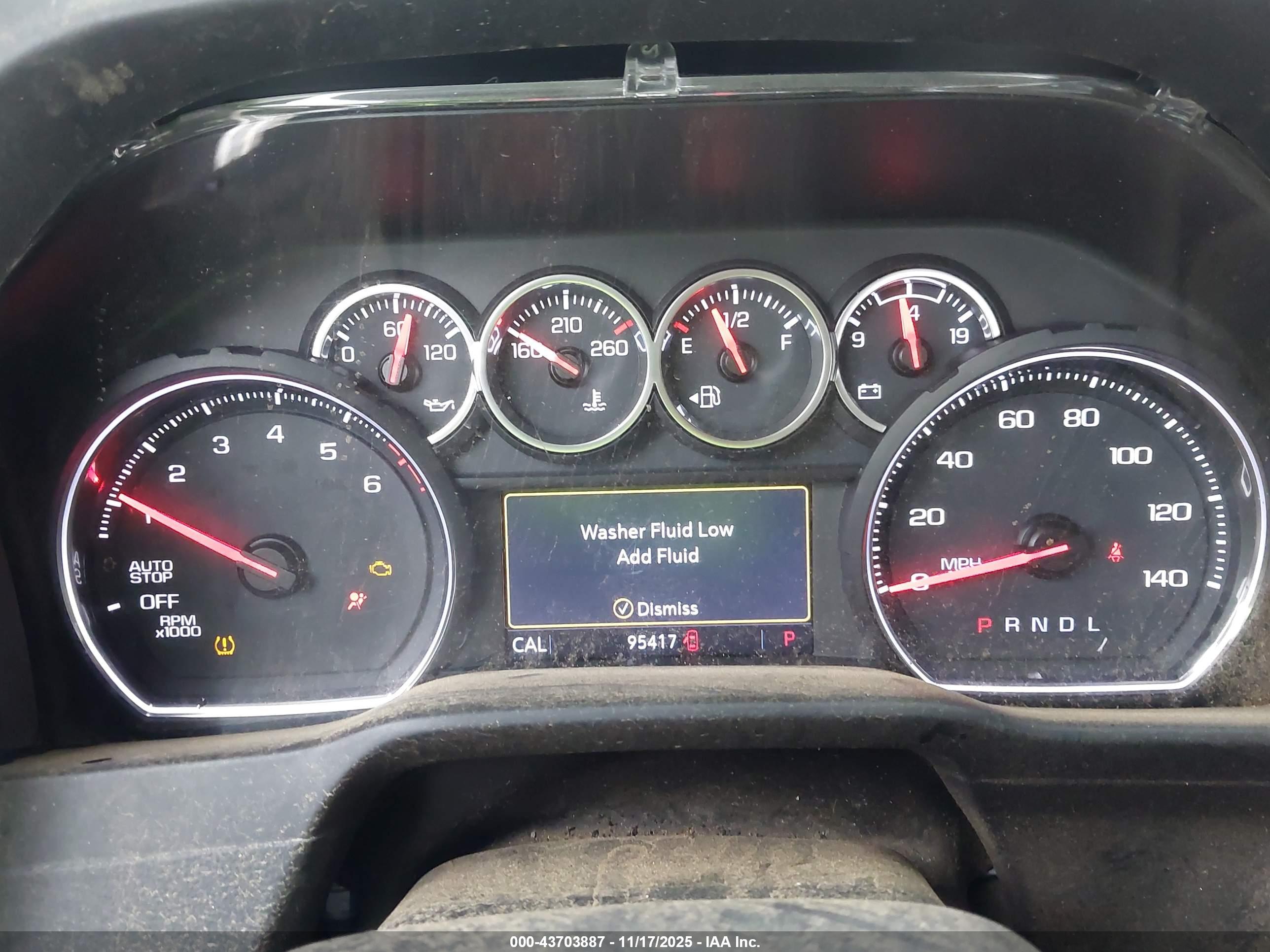CHEVROLET SILVERADO image 7
