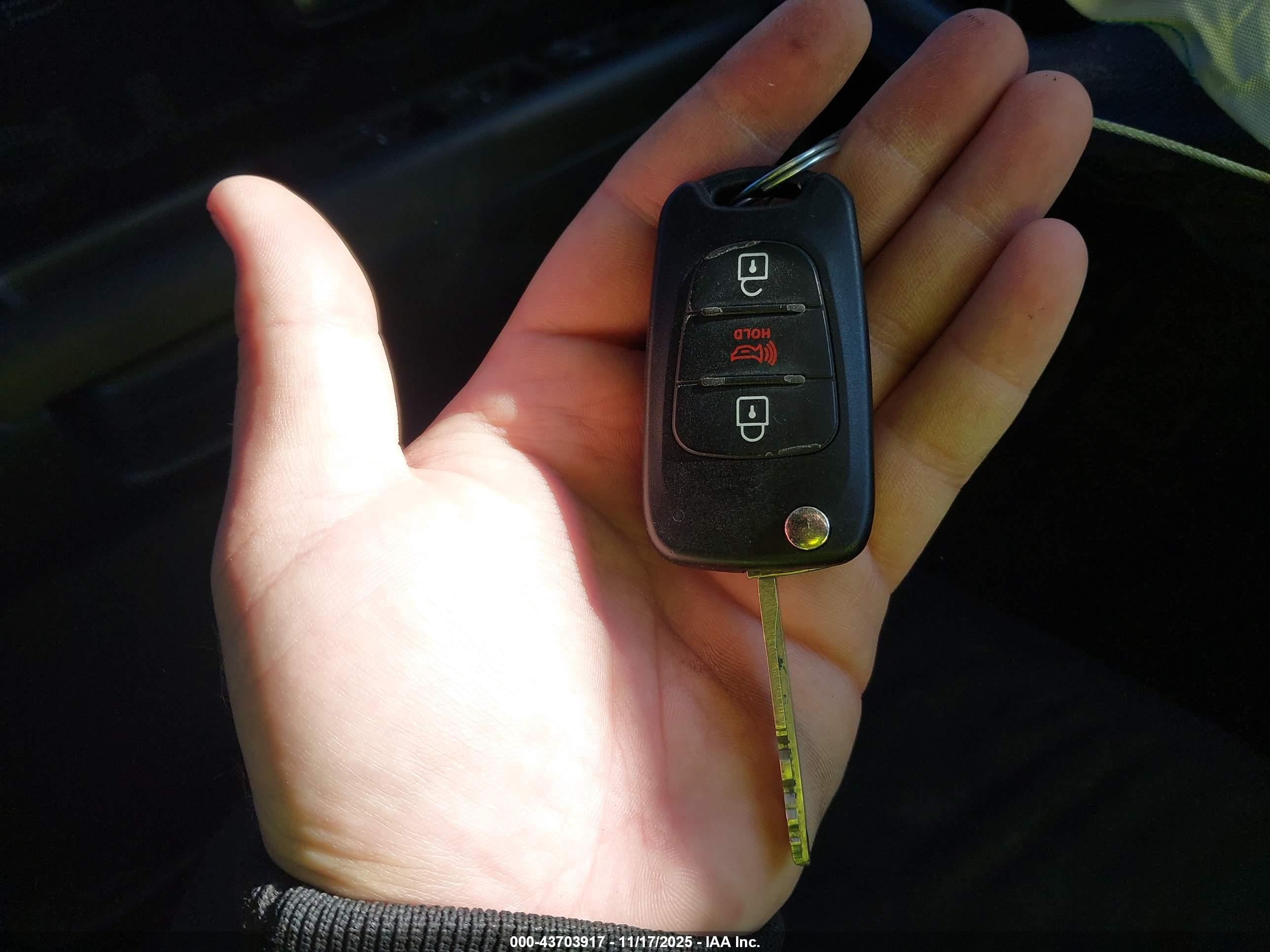 KIA SOUL image 11