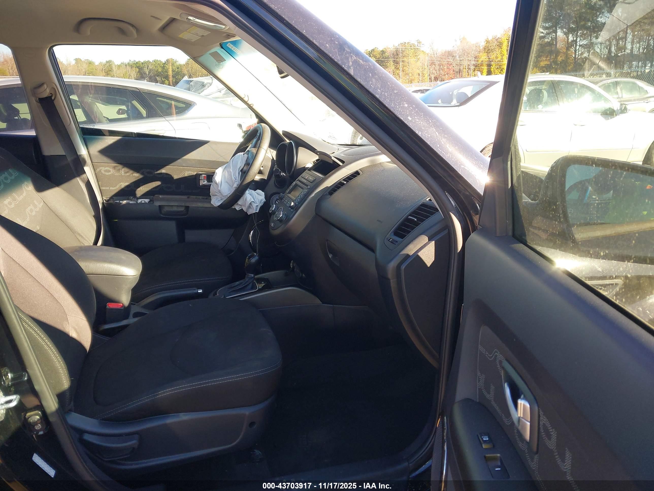 KIA SOUL image 5