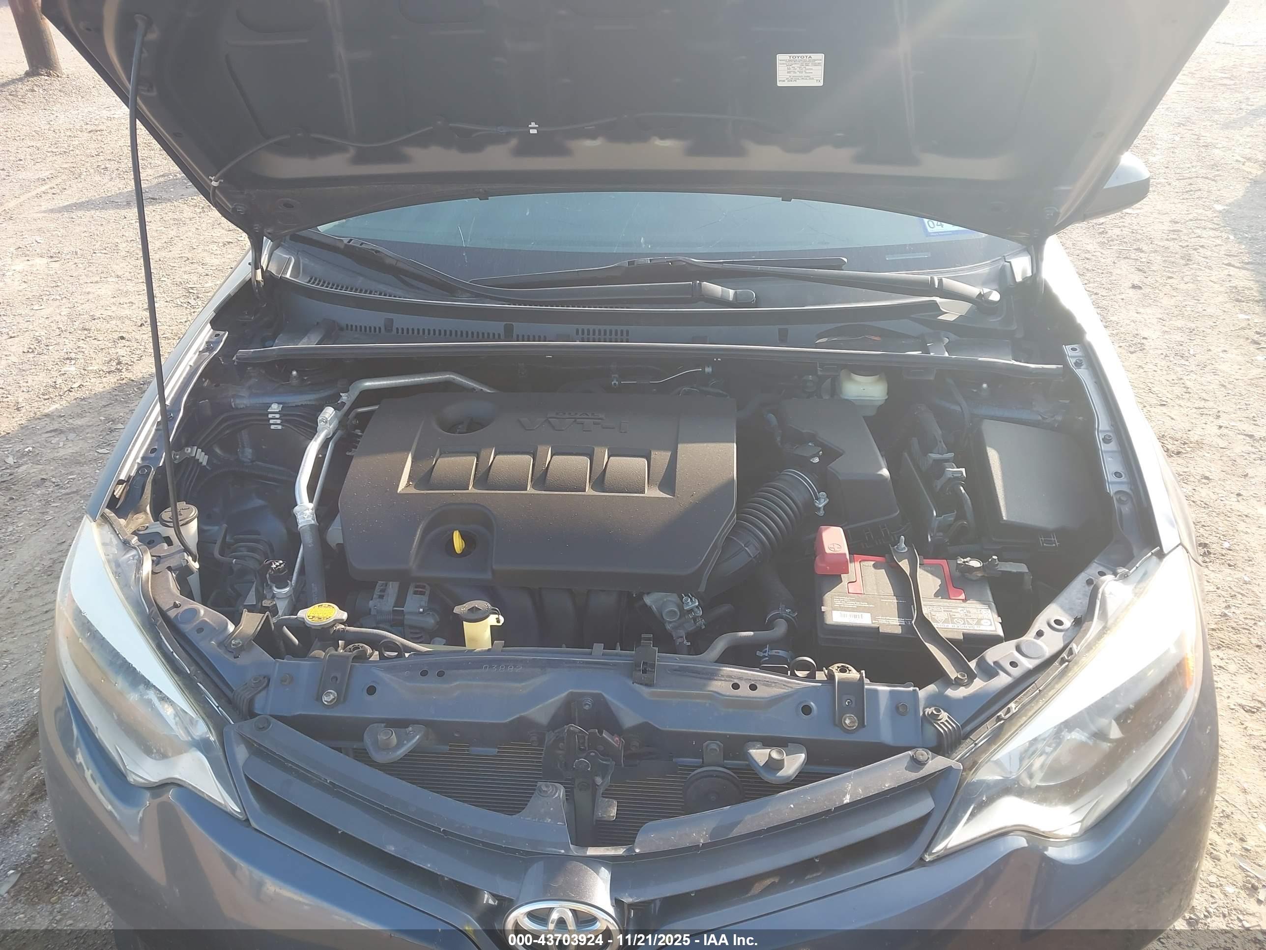 TOYOTA COROLLA image 10