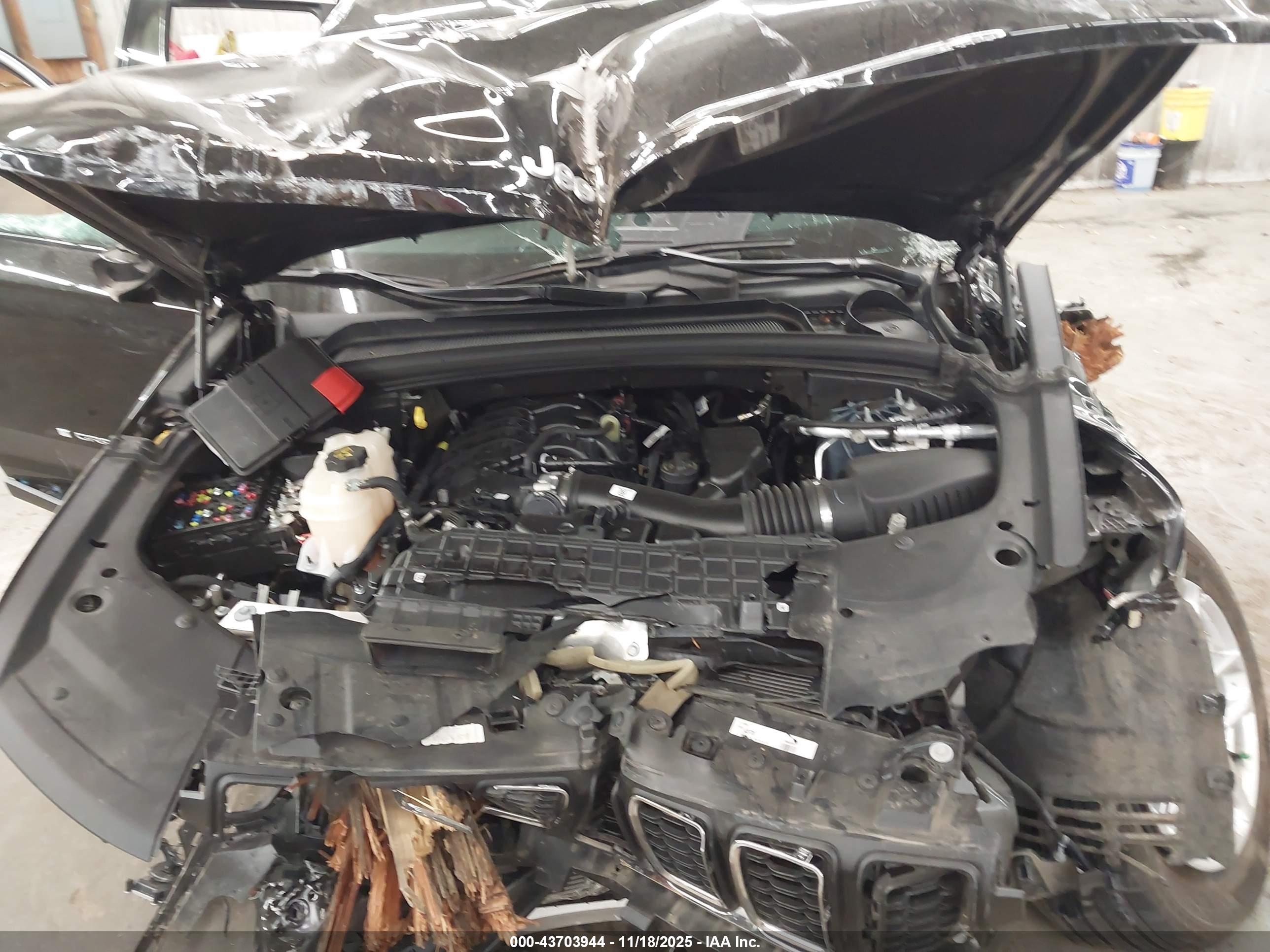 JEEP GRAND image 10