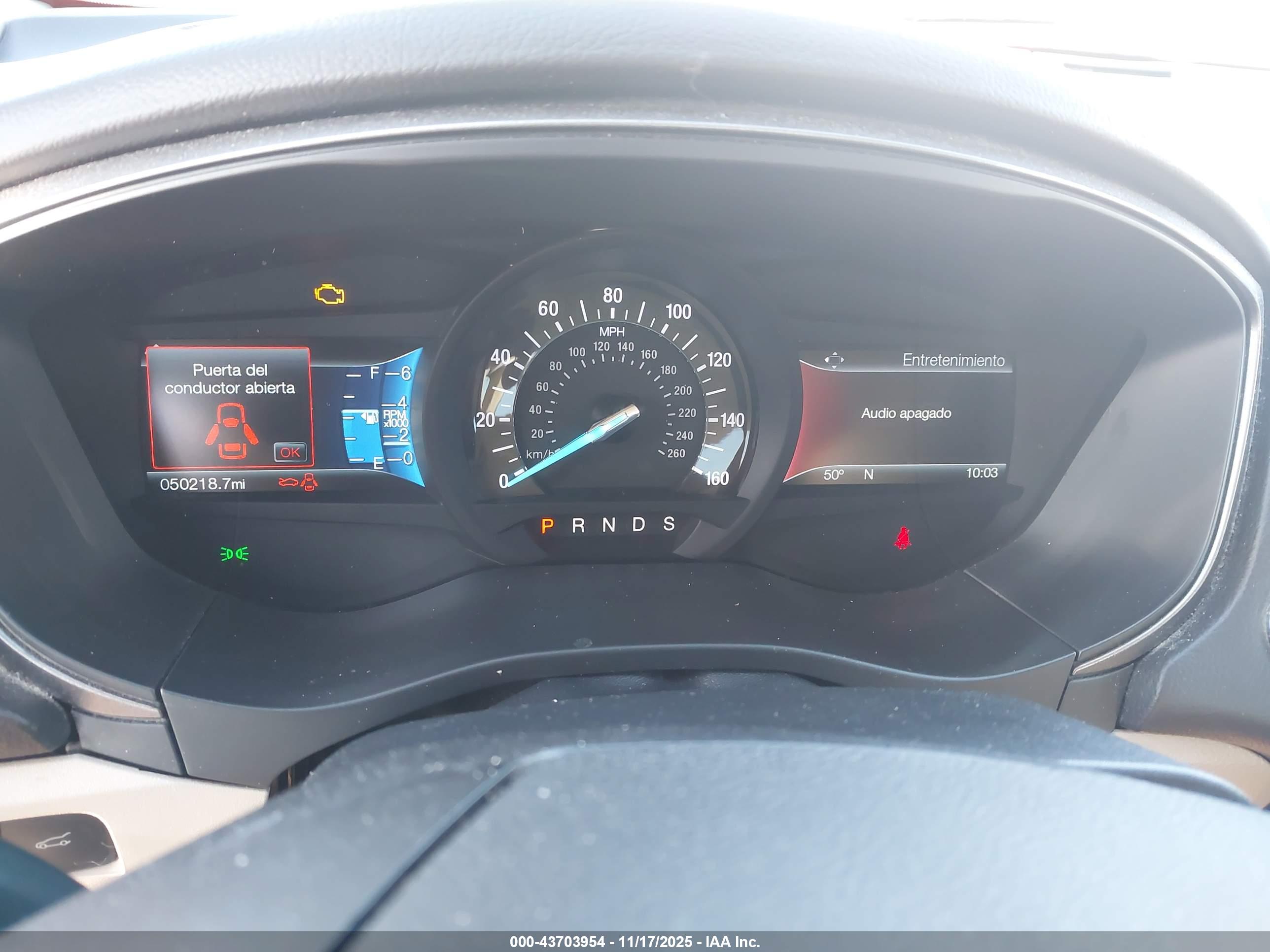 FORD FUSION image 7