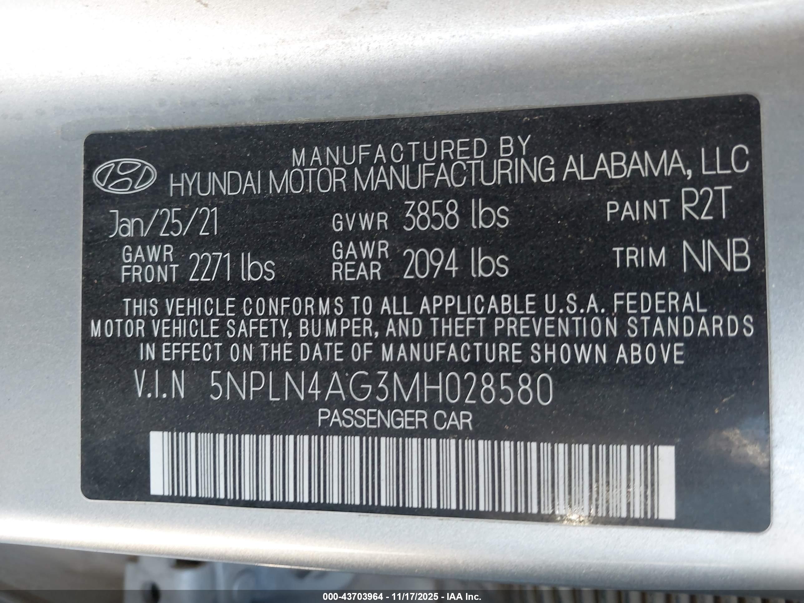 HYUNDAI ELANTRA image 9
