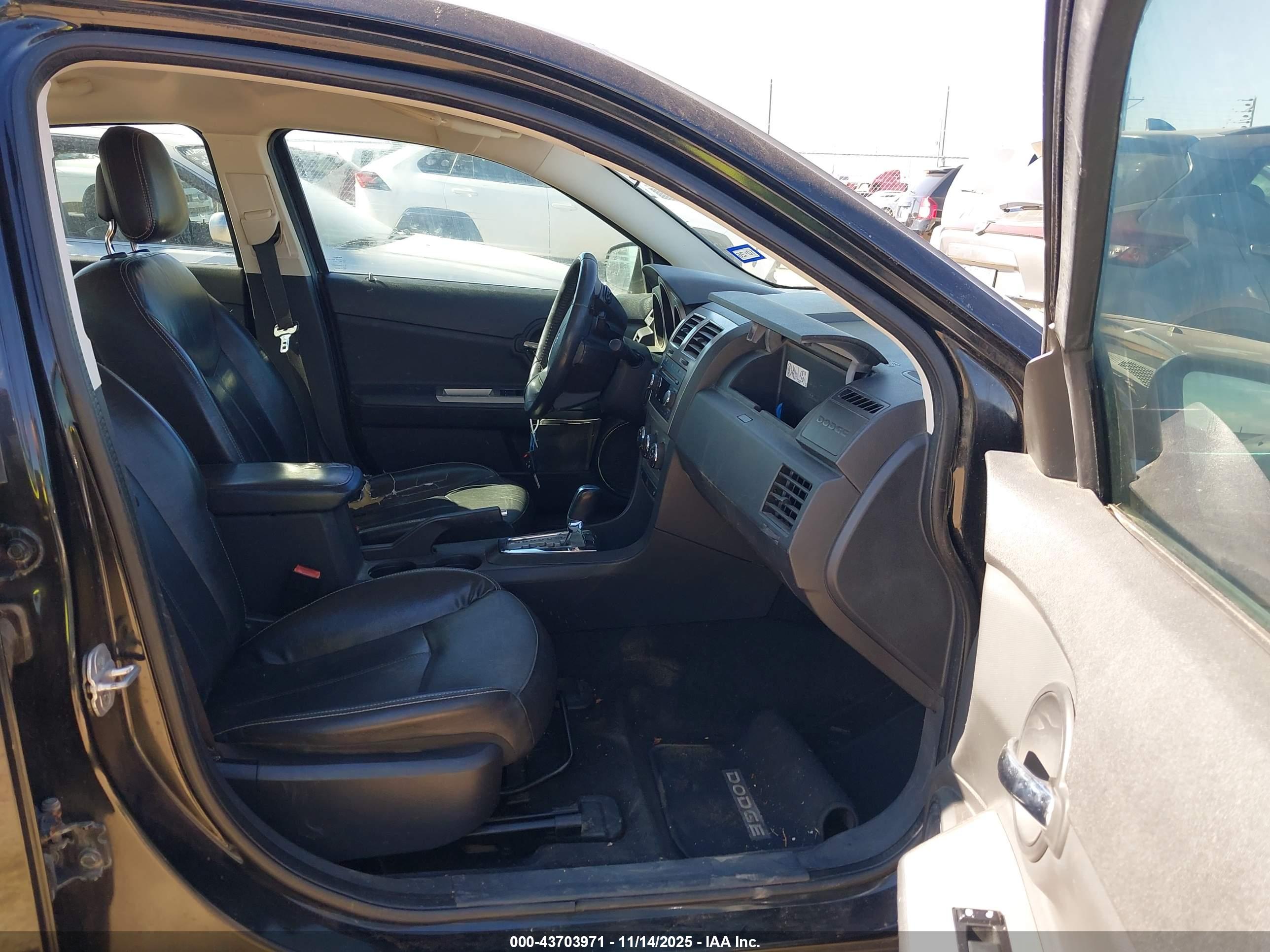 DODGE AVENGER image 5