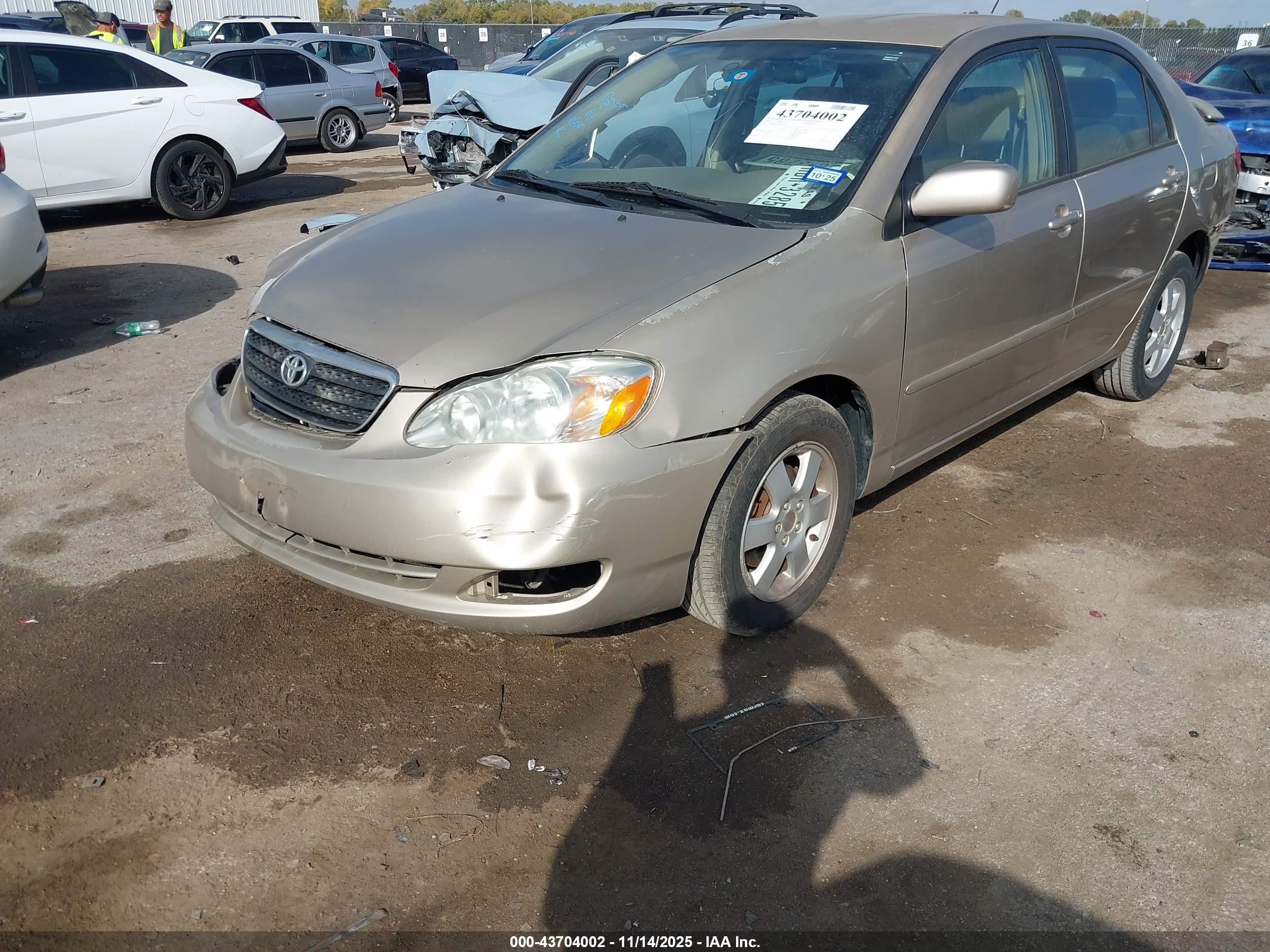 TOYOTA COROLLA image 2