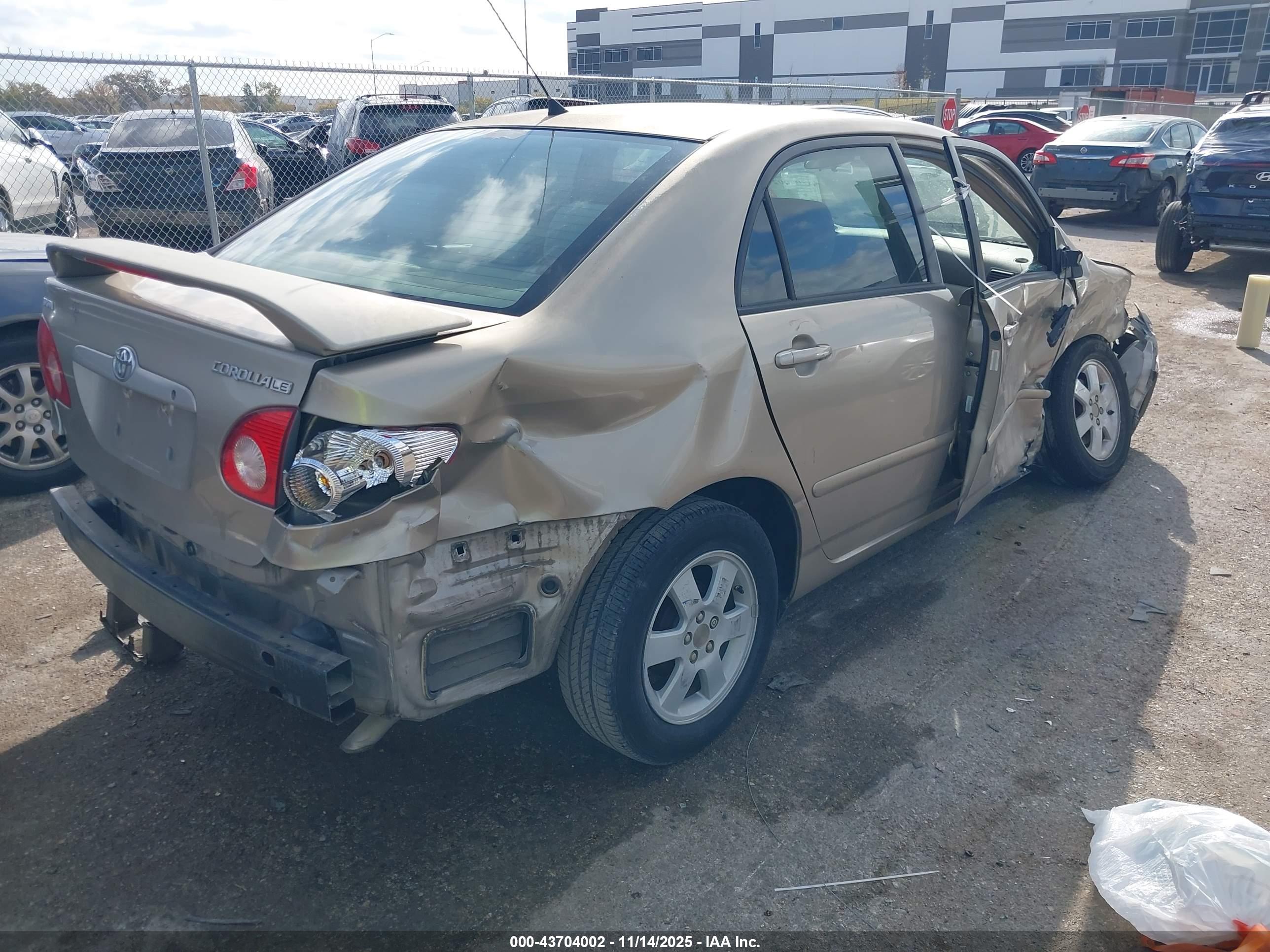 TOYOTA COROLLA image 4