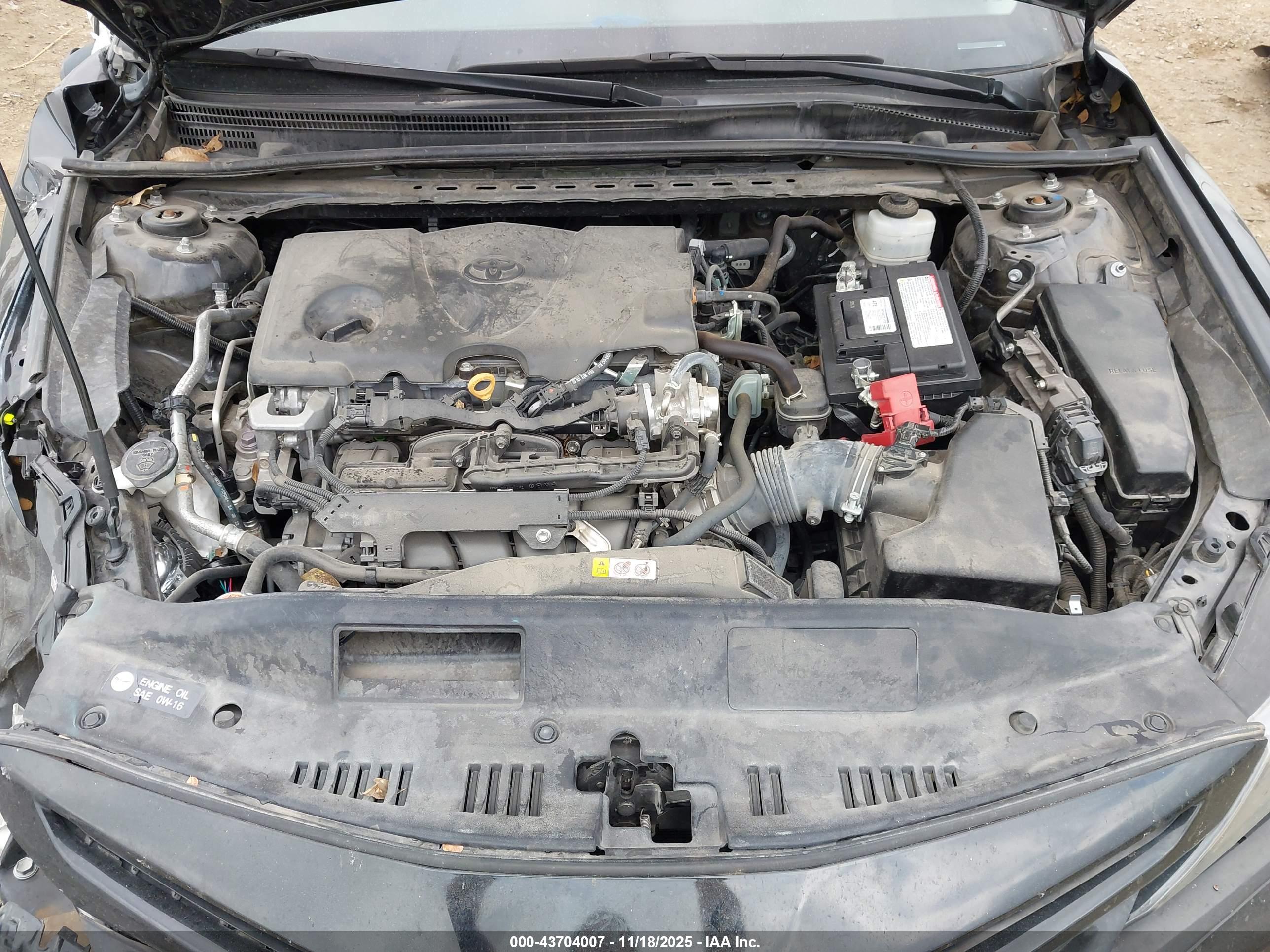 TOYOTA CAMRY image 10