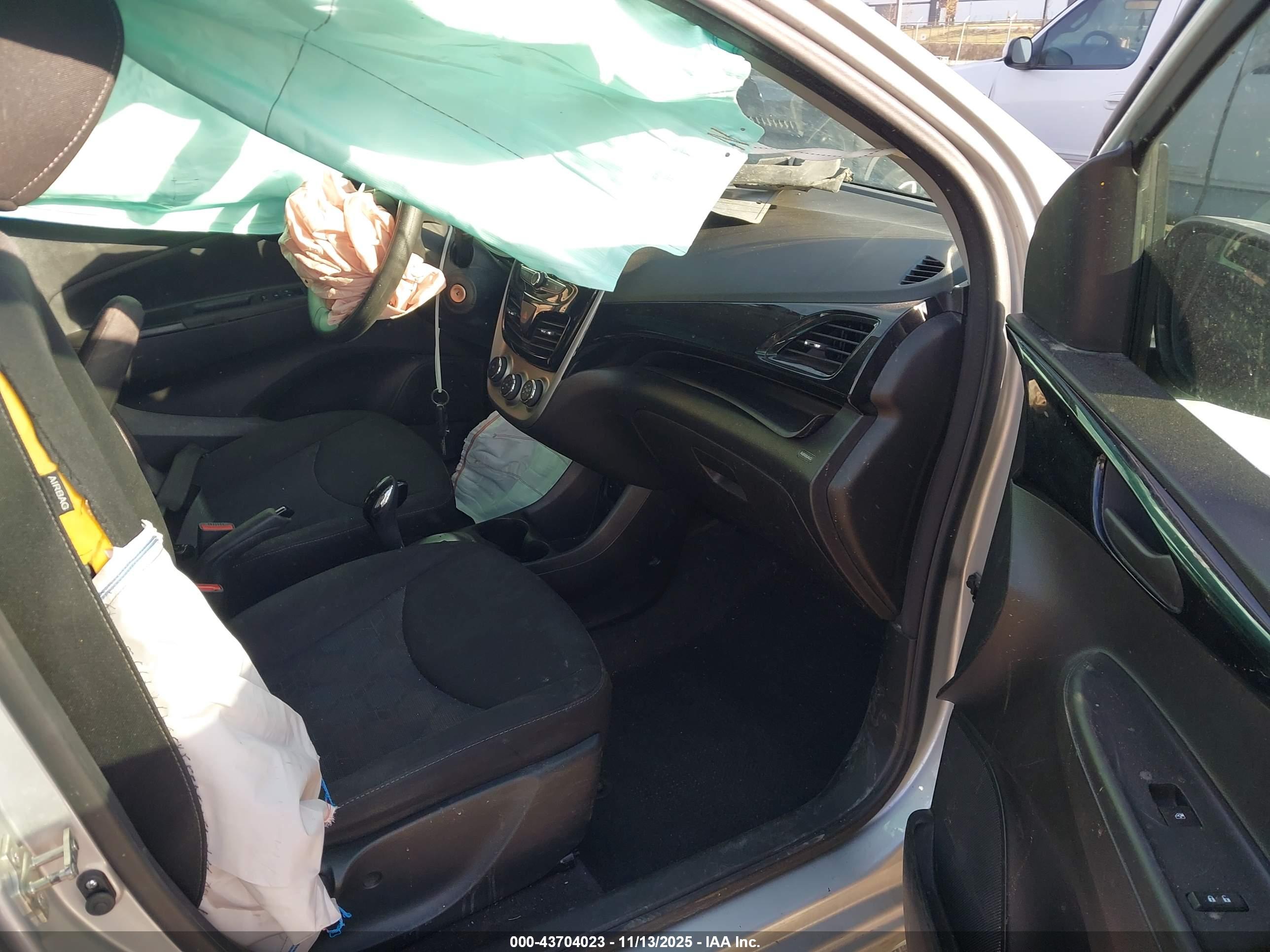 CHEVROLET SPARK image 5