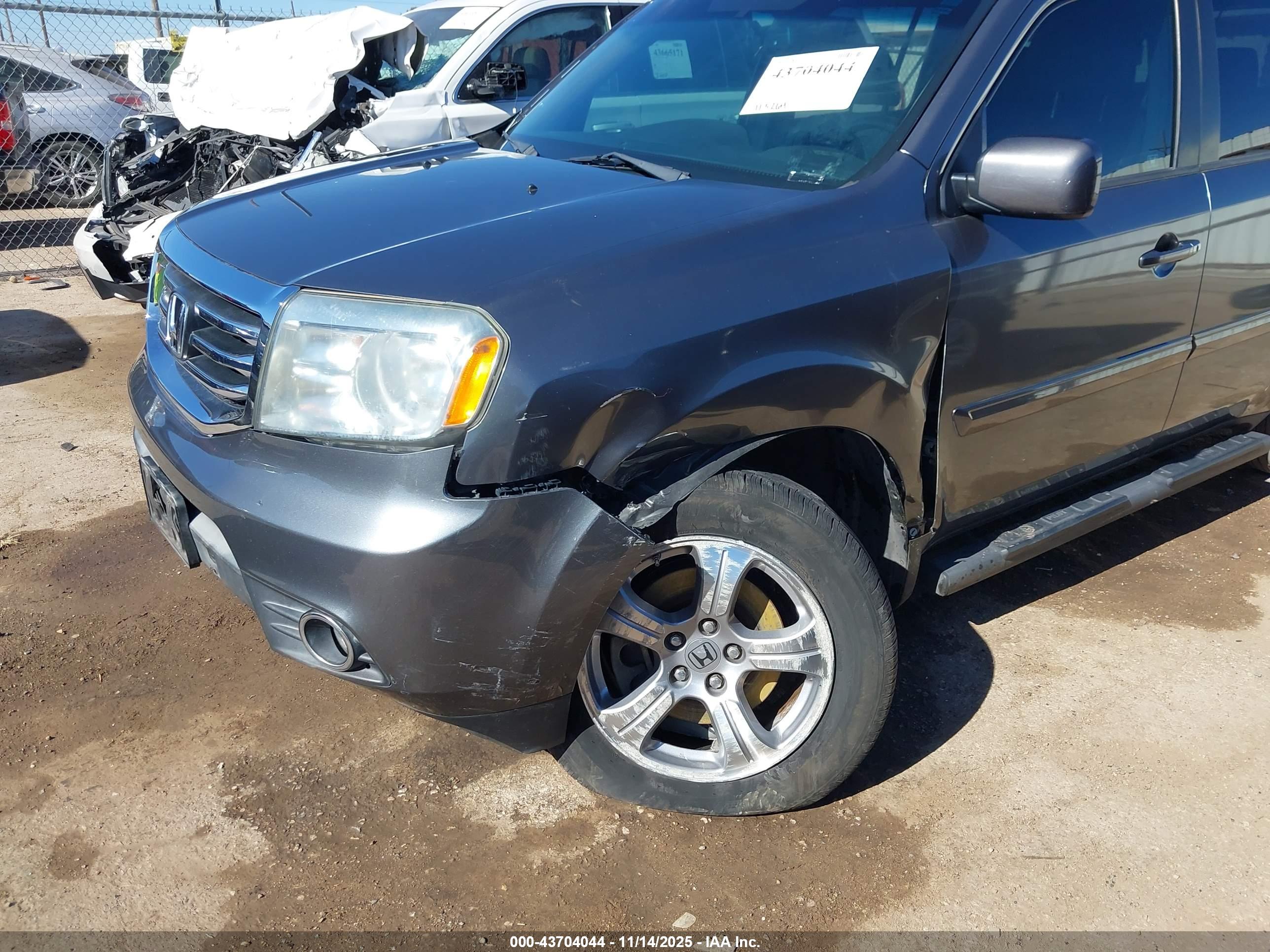 HONDA PILOT image 6