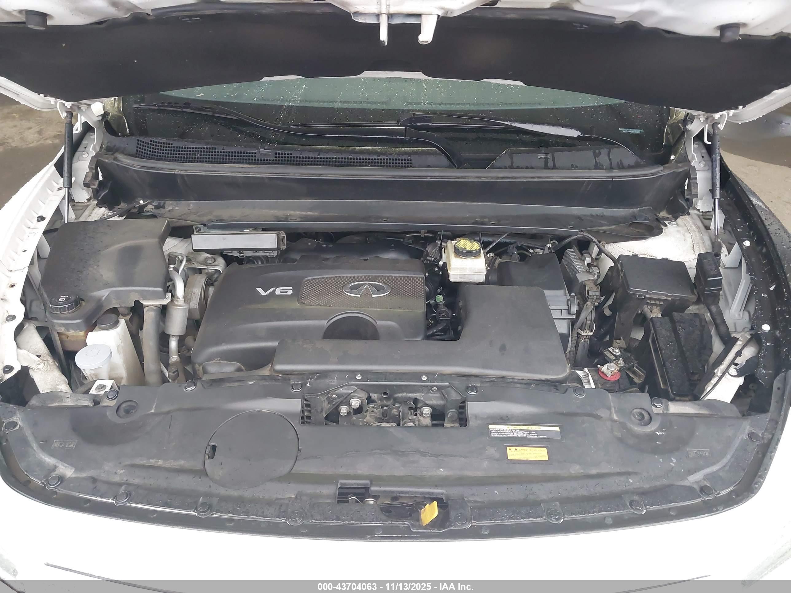 INFINITI QX60 image 10