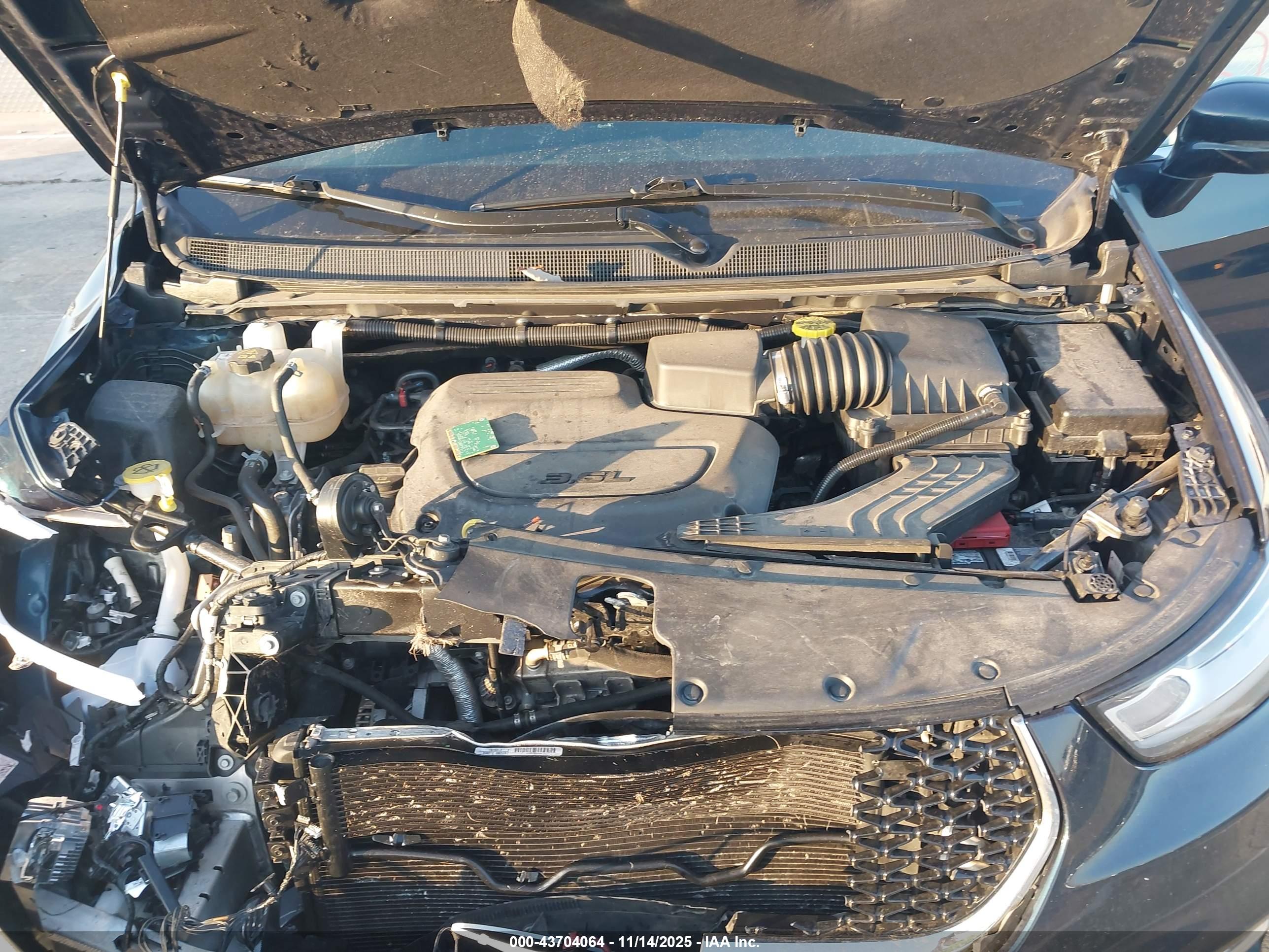 CHRYSLER PACIFICA image 10